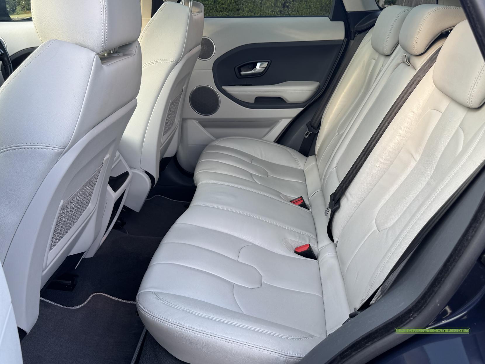 Land Rover Range Rover Evoque 2.2 SD4 Pure Tech SUV 5dr Diesel Auto 4WD Euro 5 (s/s) (190 ps)