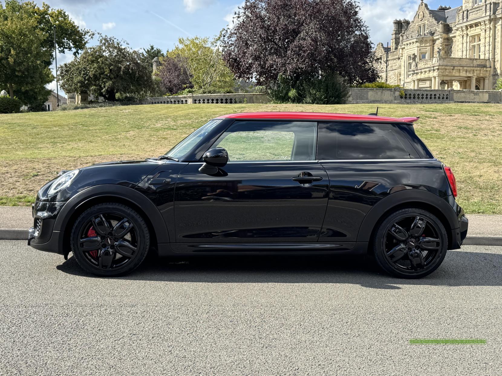 MINI Hatch 2.0 John Cooper Works Hatchback 3dr Petrol Auto Euro 6 (s/s) (231 ps)