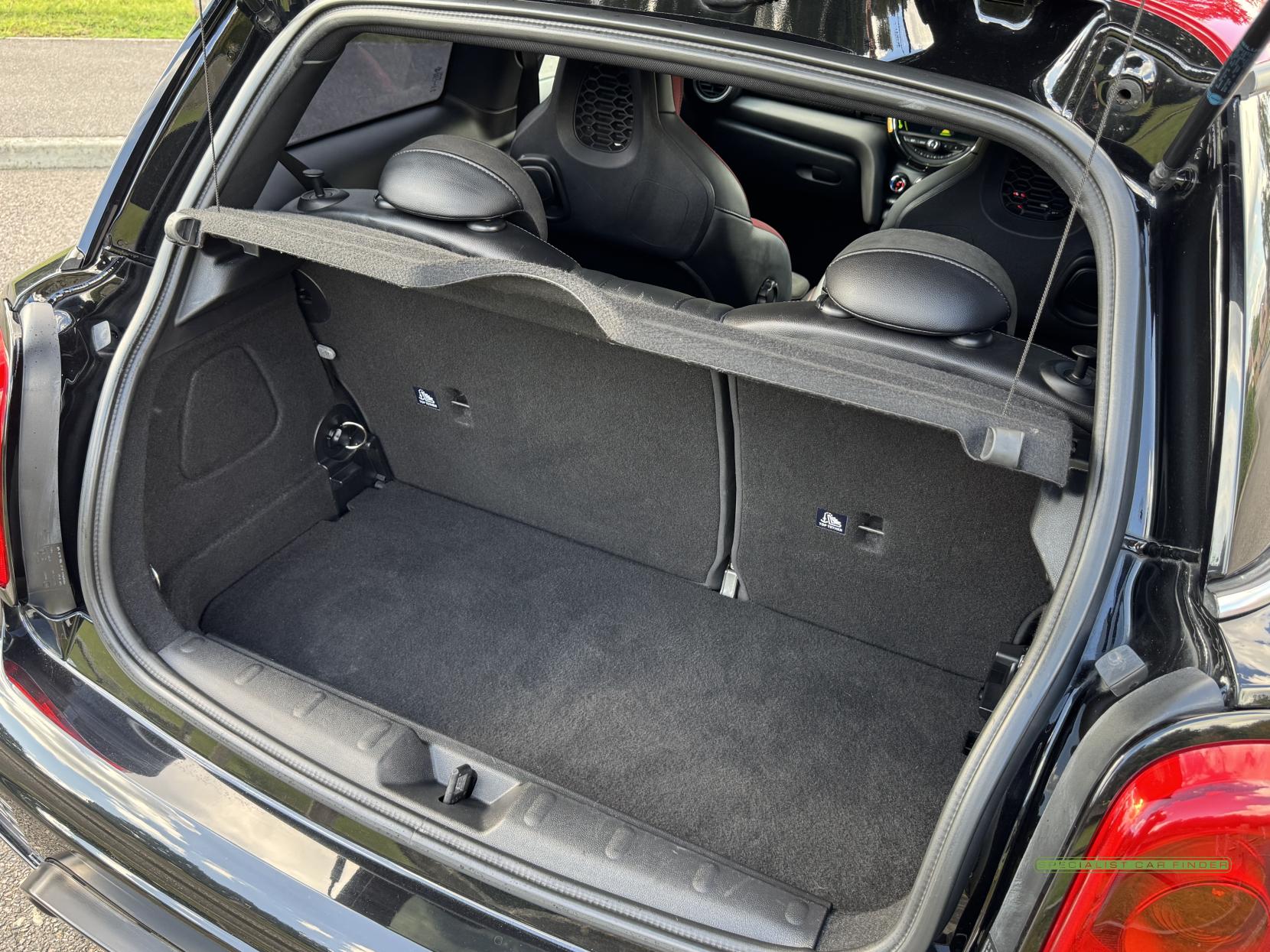 MINI Hatch 2.0 John Cooper Works Hatchback 3dr Petrol Auto Euro 6 (s/s) (231 ps)