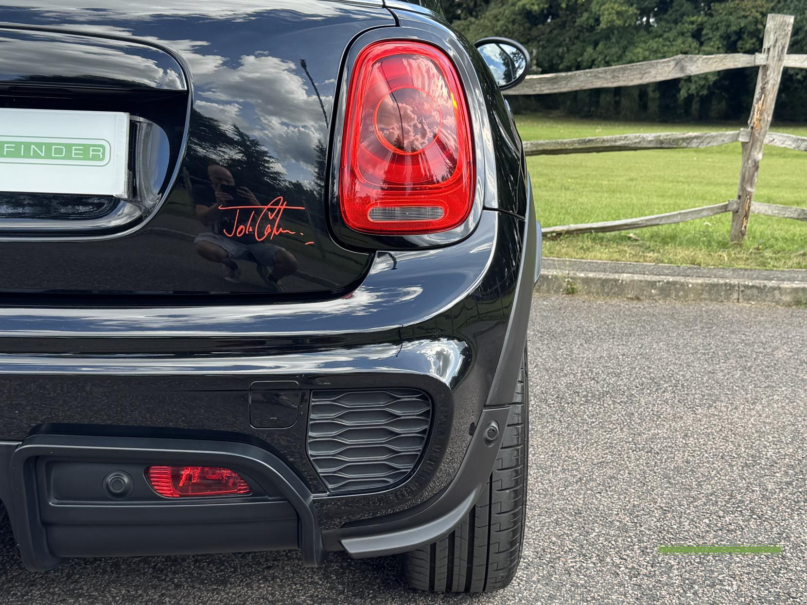 MINI Hatch 2.0 John Cooper Works Hatchback 3dr Petrol Auto Euro 6 (s/s) (231 ps)