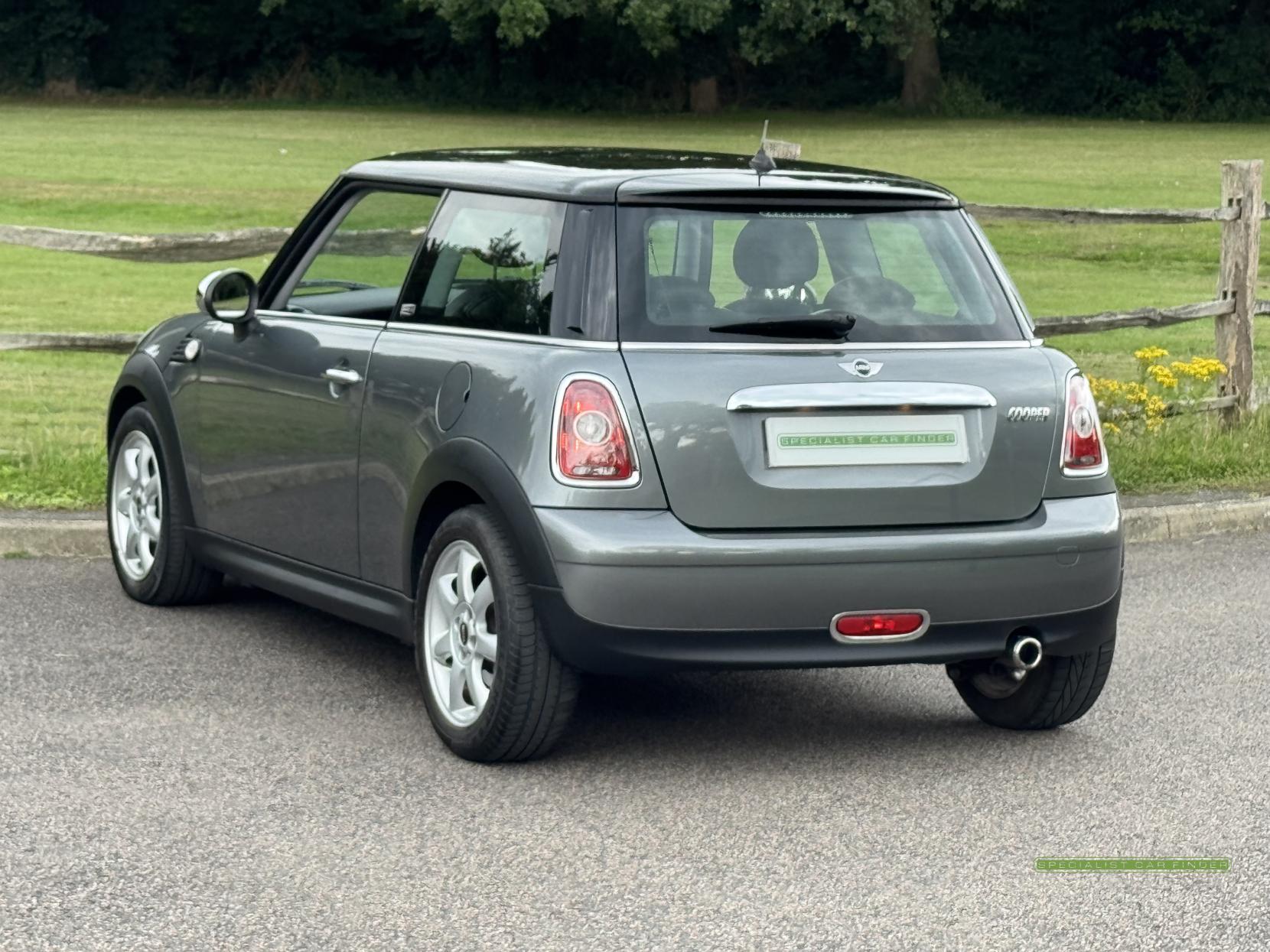 MINI Hatch 1.6 Cooper Graphite Hatchback 3dr Petrol Manual Euro 4 (120 ps)