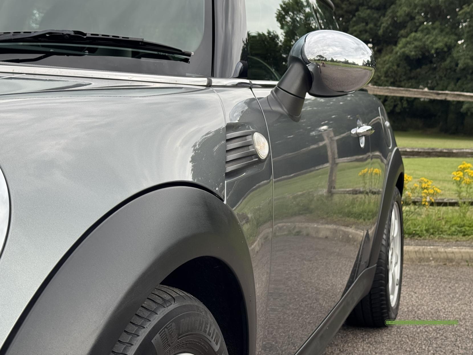 MINI Hatch 1.6 Cooper Graphite Hatchback 3dr Petrol Manual Euro 4 (120 ps)