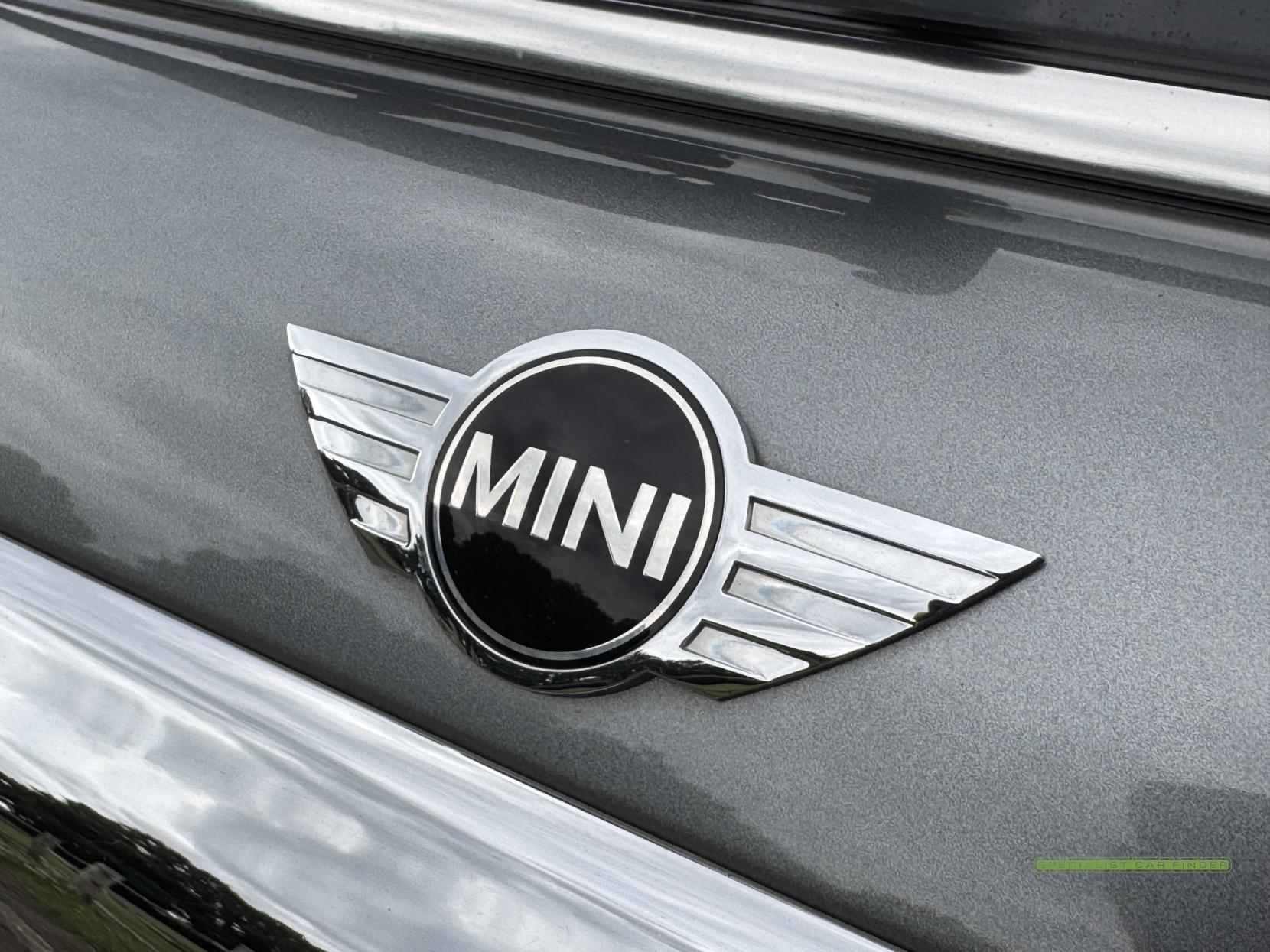 MINI Hatch 1.6 Cooper Graphite Hatchback 3dr Petrol Manual Euro 4 (120 ps)