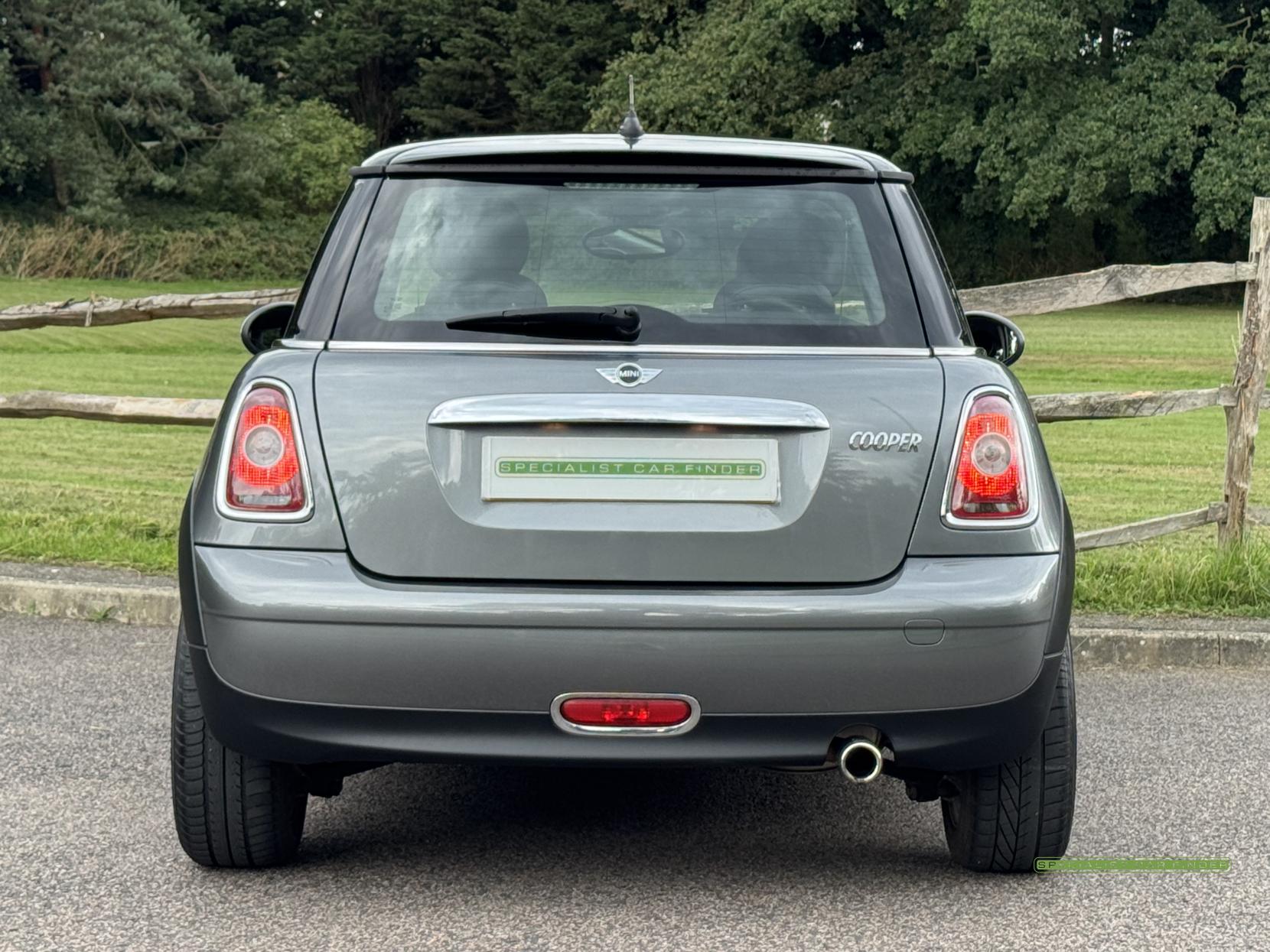 MINI Hatch 1.6 Cooper Graphite Hatchback 3dr Petrol Manual Euro 4 (120 ps)