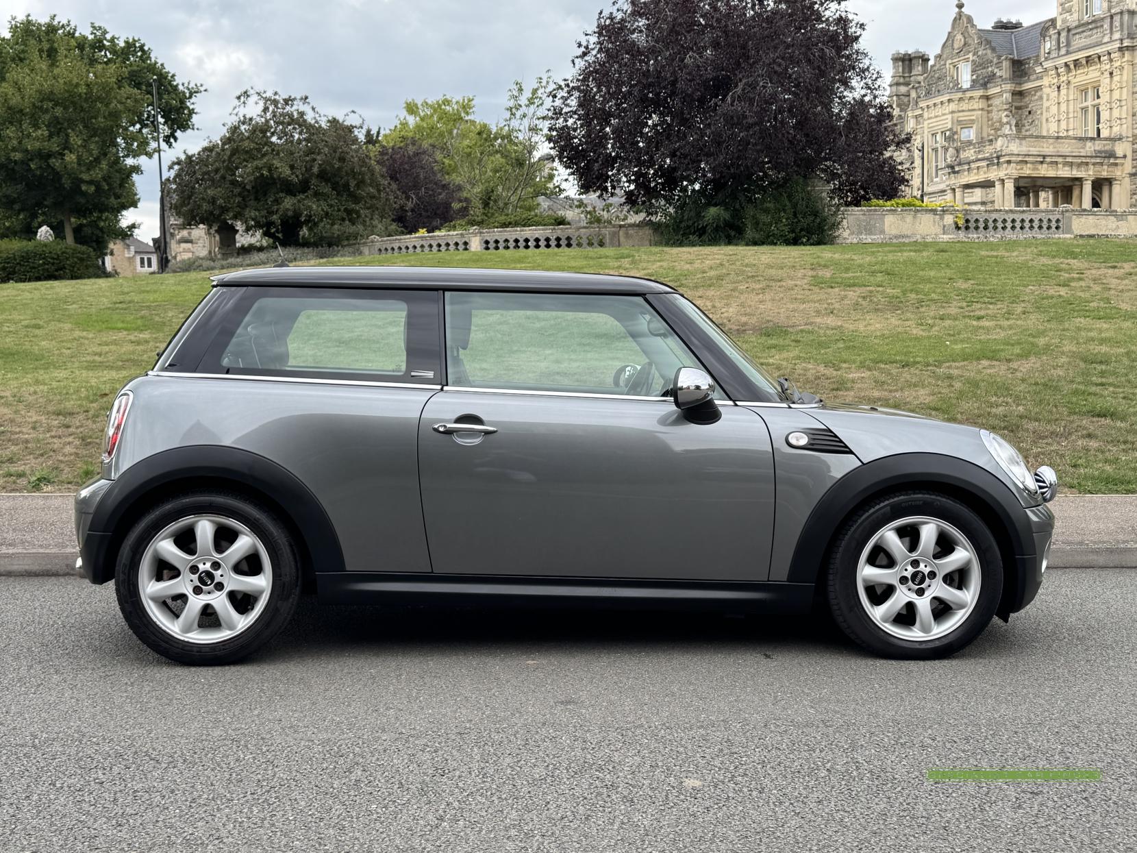 MINI Hatch 1.6 Cooper Graphite Hatchback 3dr Petrol Manual Euro 4 (120 ps)