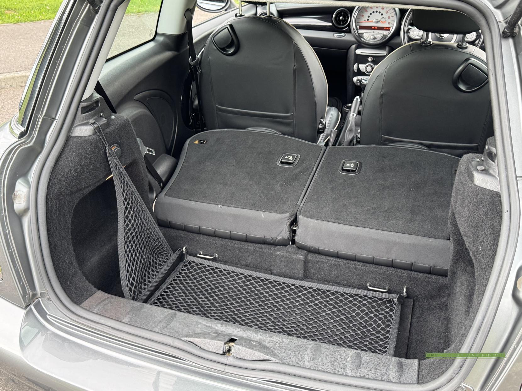 MINI Hatch 1.6 Cooper Graphite Hatchback 3dr Petrol Manual Euro 4 (120 ps)