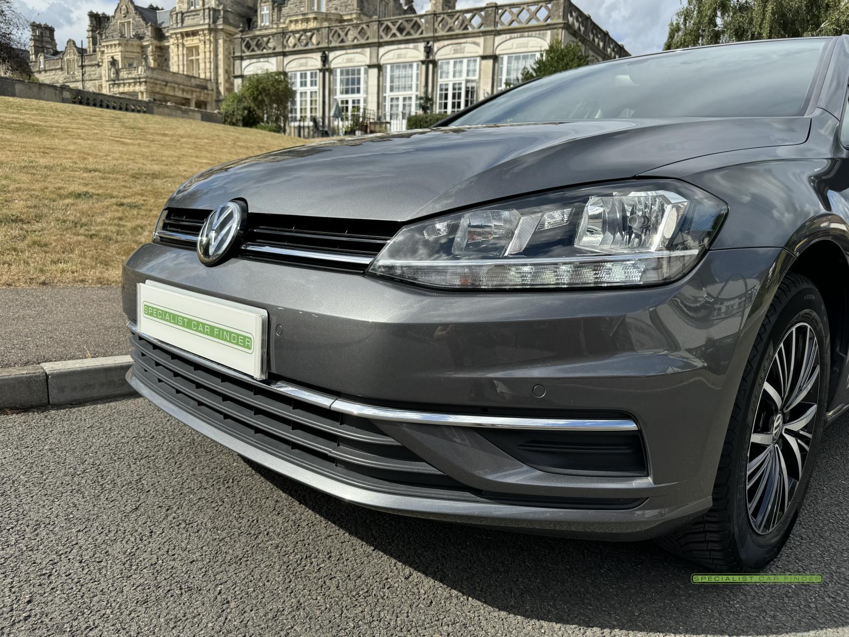 Volkswagen Golf 1.0 TSI SE Nav Hatchback 5dr Petrol DSG Euro 6 (s/s) (110 bhp)