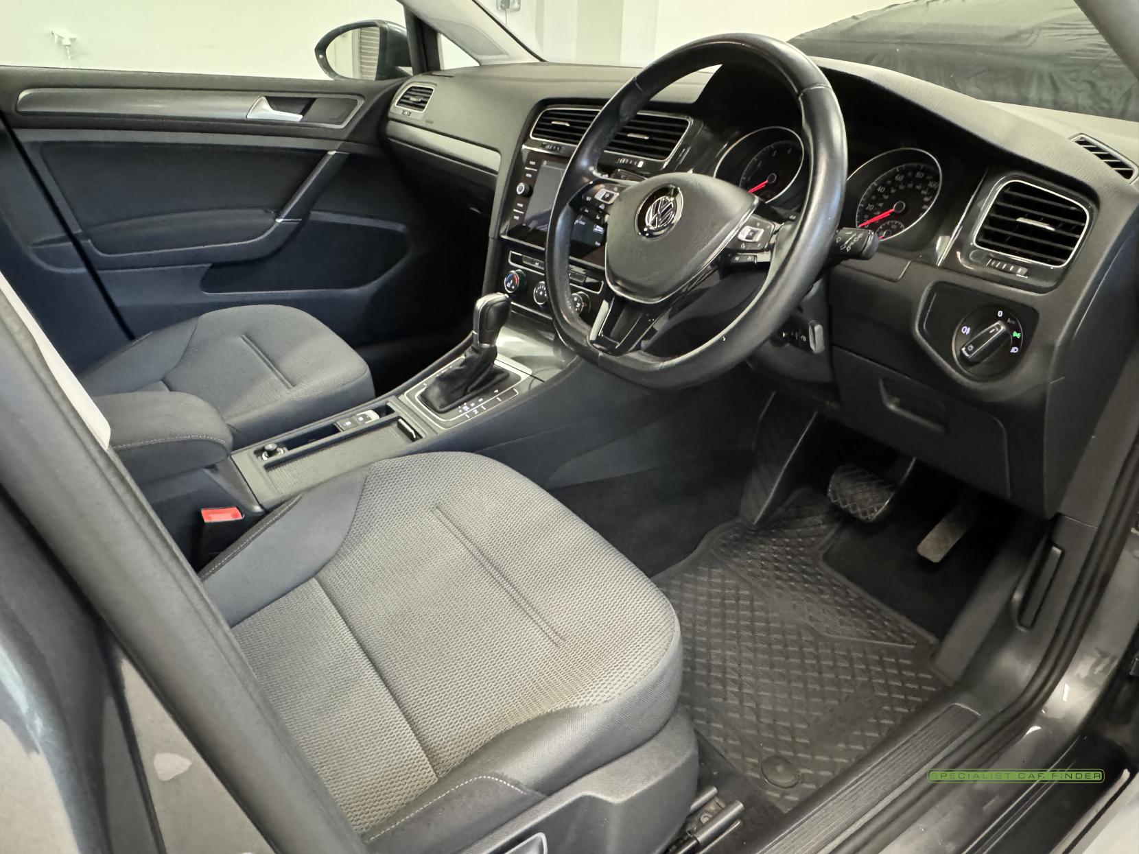 Volkswagen Golf 1.0 TSI SE Nav Hatchback 5dr Petrol DSG Euro 6 (s/s) (110 bhp)