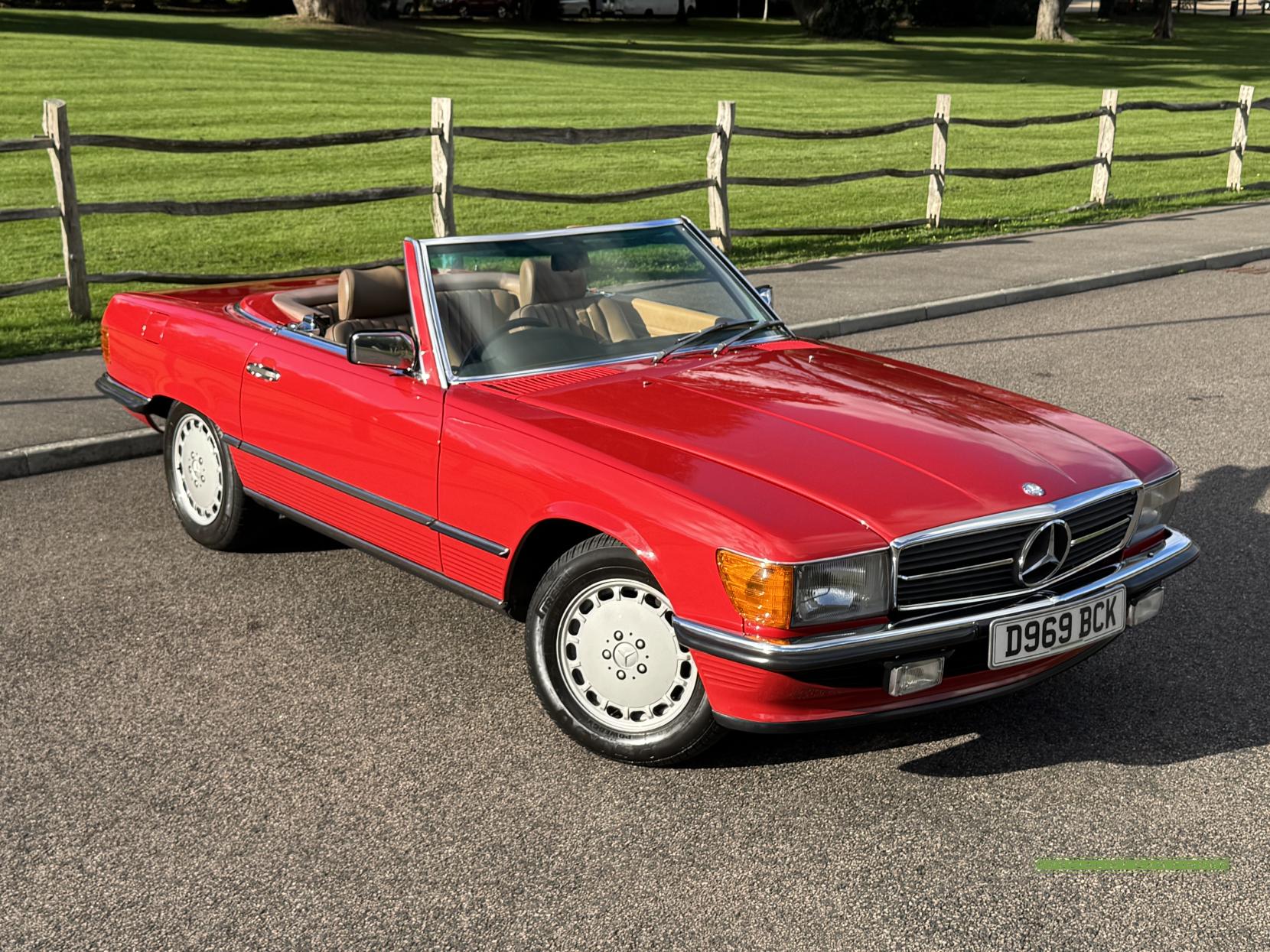 Mercedes-Benz SL 4.2 Convertible 2dr Petrol Automatic (218 bhp)