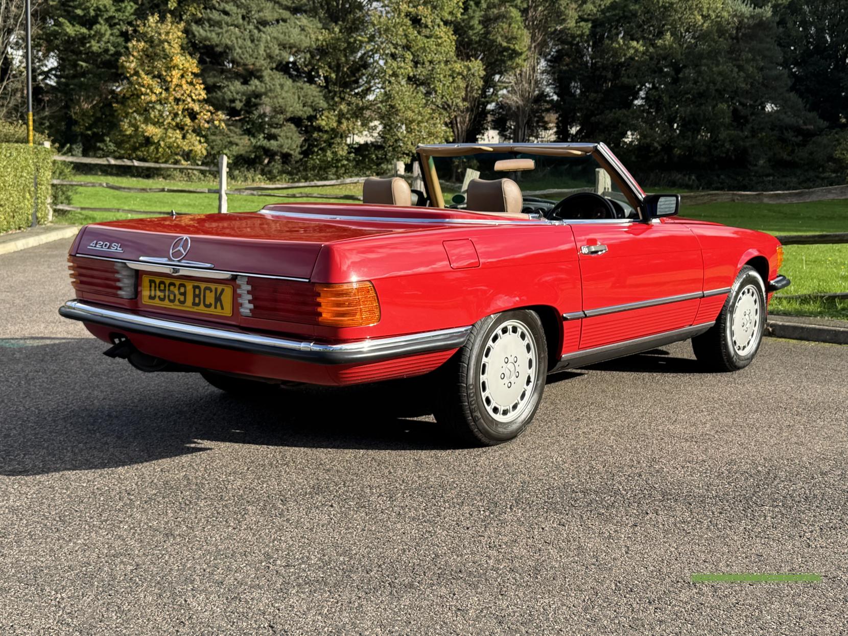 Mercedes-Benz SL 4.2 Convertible 2dr Petrol Automatic (218 bhp)