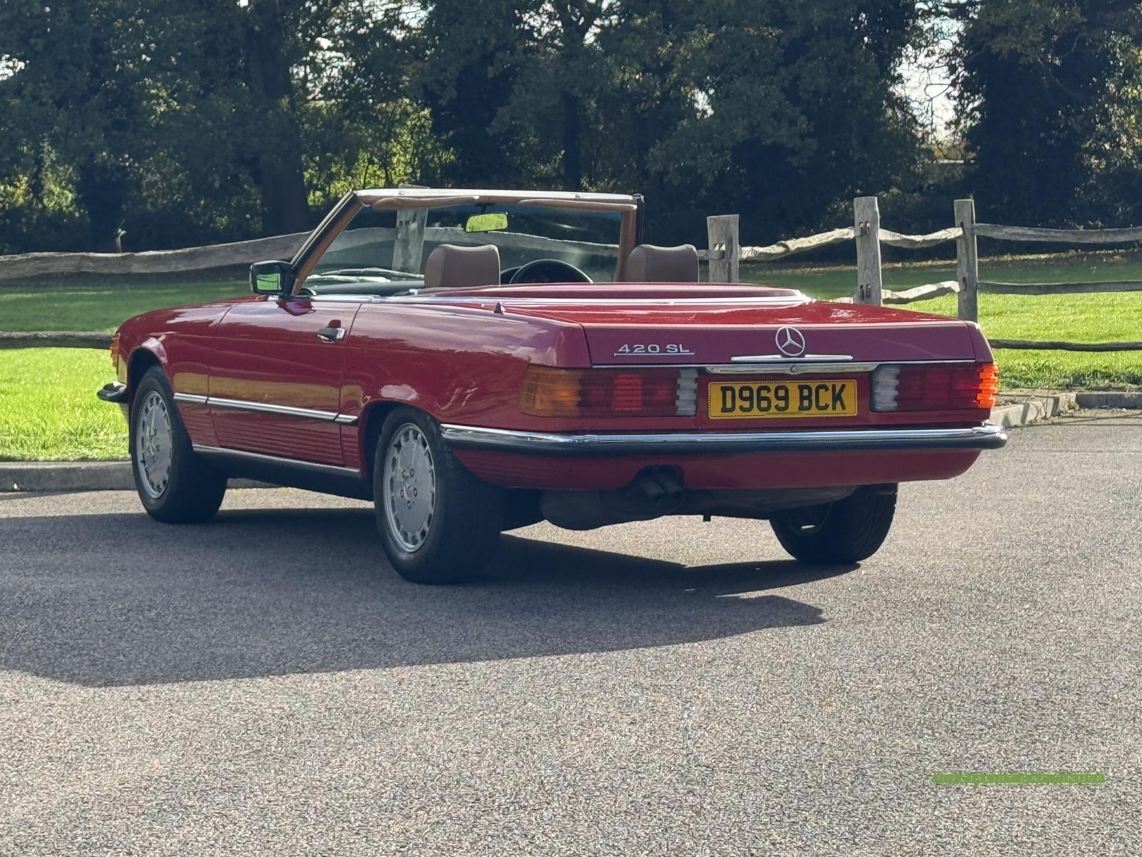 Mercedes-Benz SL 4.2 Convertible 2dr Petrol Automatic (218 bhp)