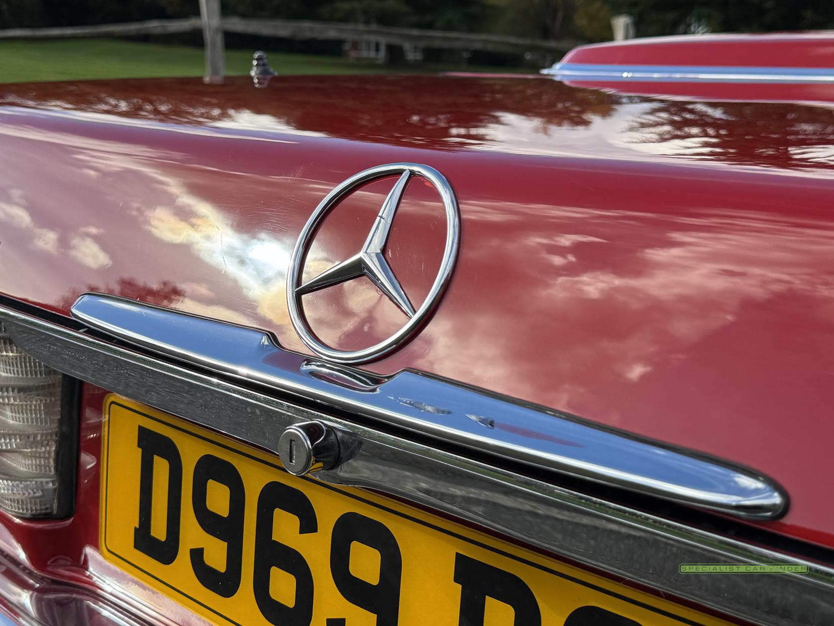 Mercedes-Benz SL 4.2 Convertible 2dr Petrol Automatic (218 bhp)