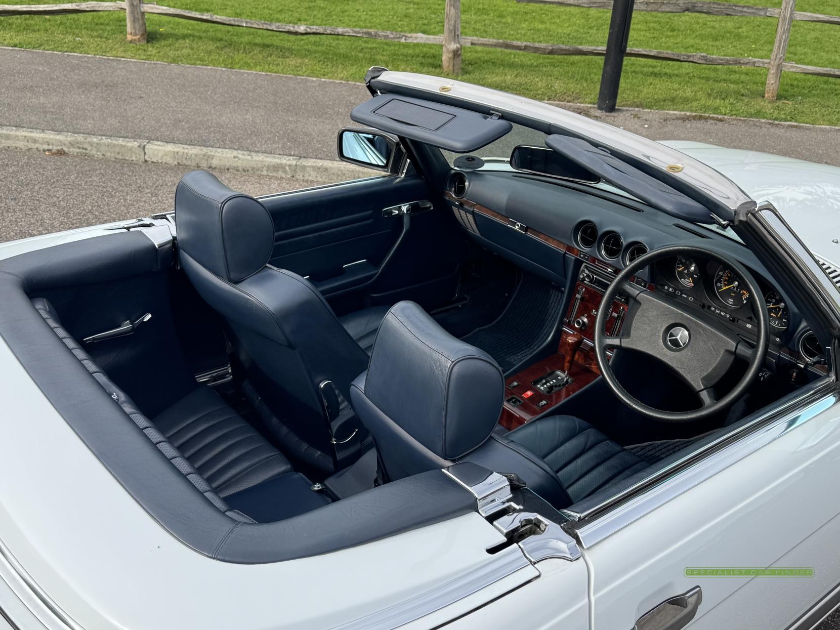 Mercedes-Benz SL 4.2 Convertible 2dr Petrol Automatic (218 bhp)
