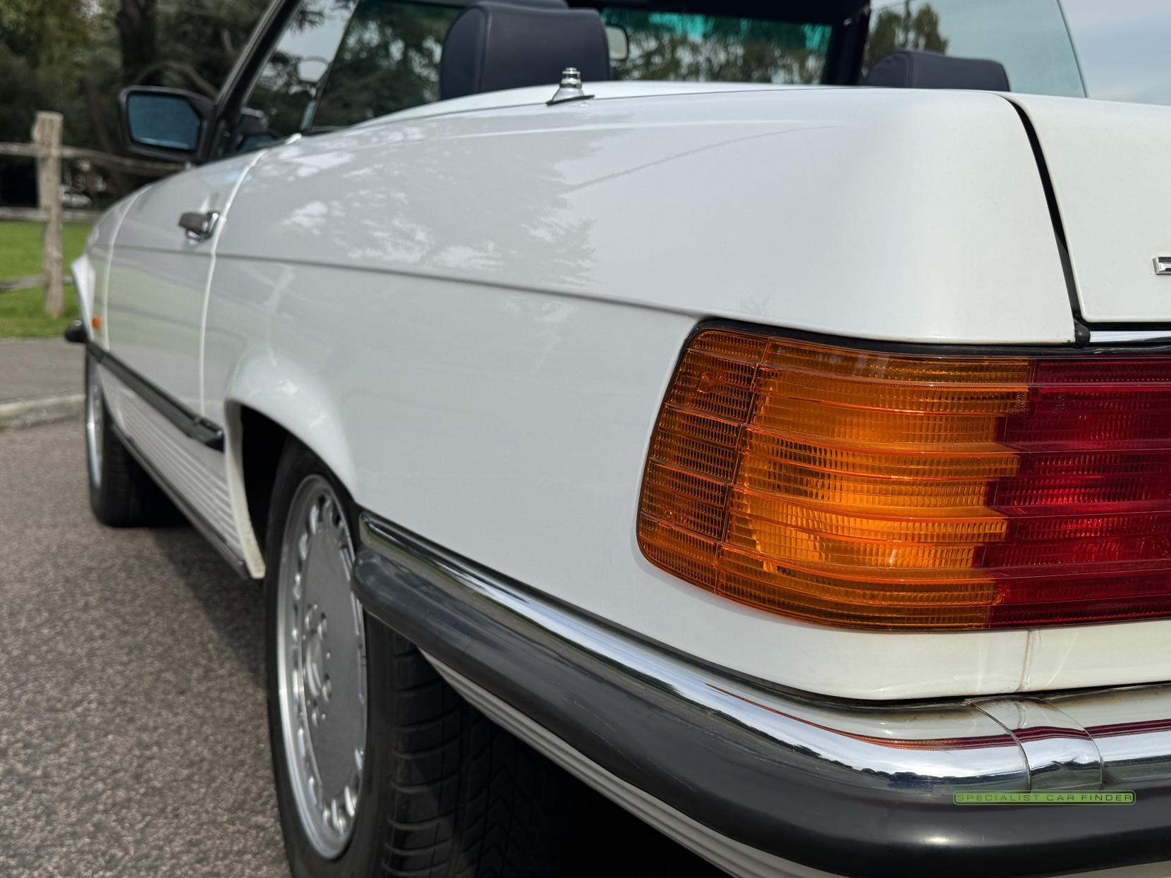 Mercedes-Benz SL 4.2 Convertible 2dr Petrol Automatic (218 bhp)