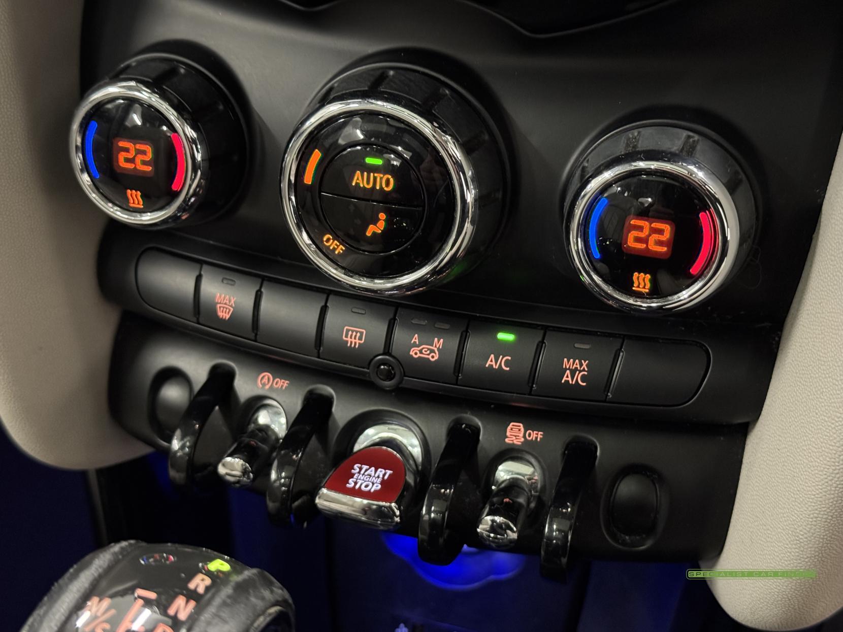 MINI Hatch 1.5 Cooper Hatchback 5dr Petrol Auto Euro 6 (s/s) (136 ps)