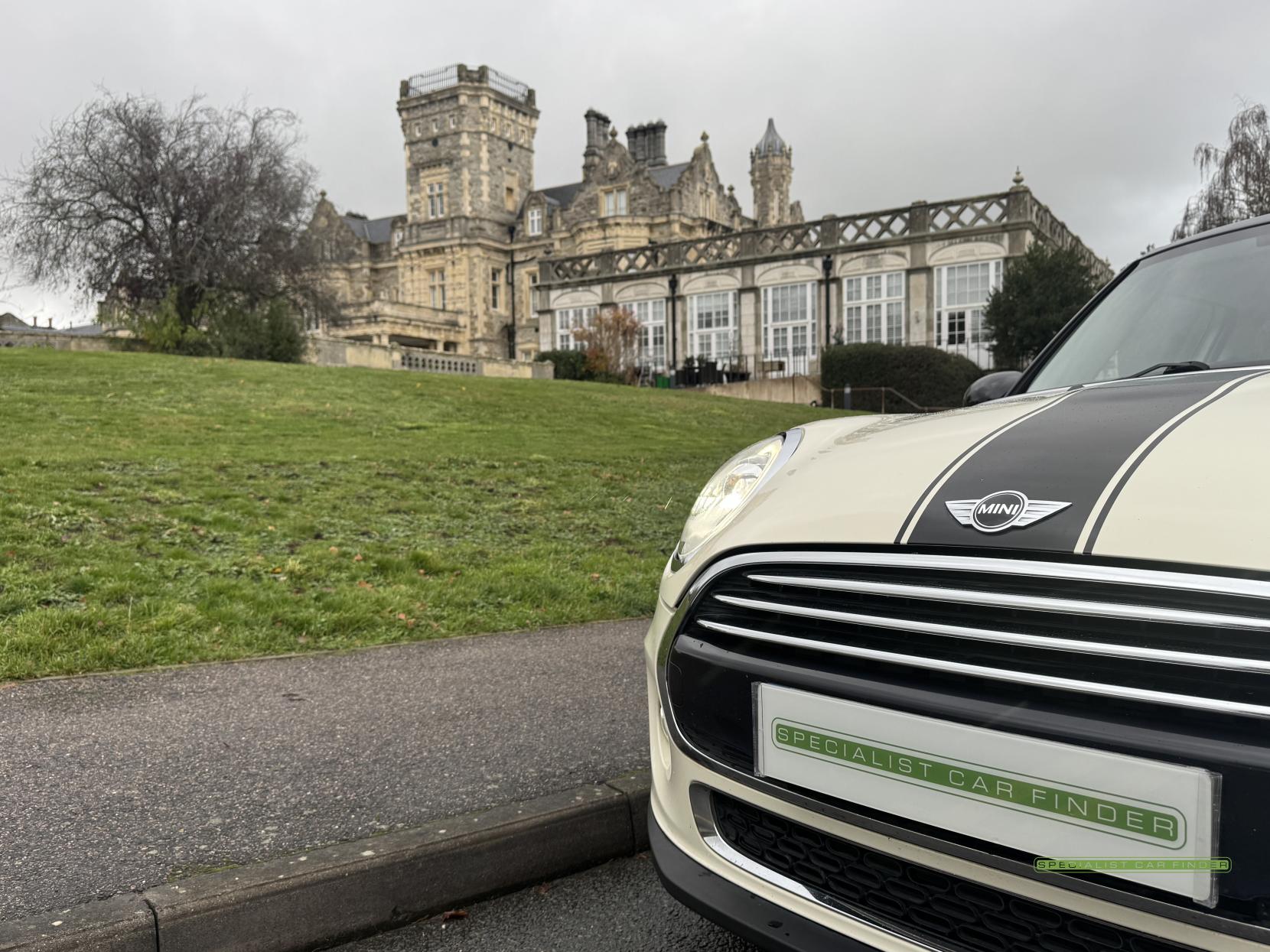 MINI Hatch 1.5 Cooper Hatchback 5dr Petrol Auto Euro 6 (s/s) (136 ps)