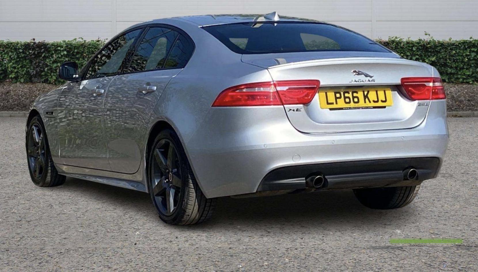 Jaguar XE 2.0 GTDi R-Sport Saloon 4dr Petrol Auto Euro 6 (s/s) (240 ps)