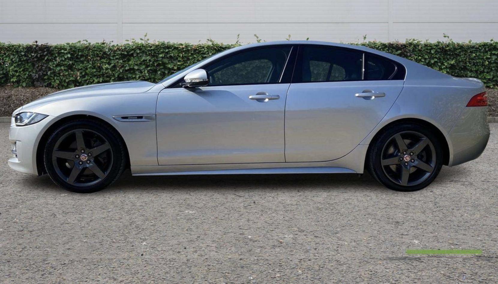 Jaguar XE 2.0 GTDi R-Sport Saloon 4dr Petrol Auto Euro 6 (s/s) (240 ps)