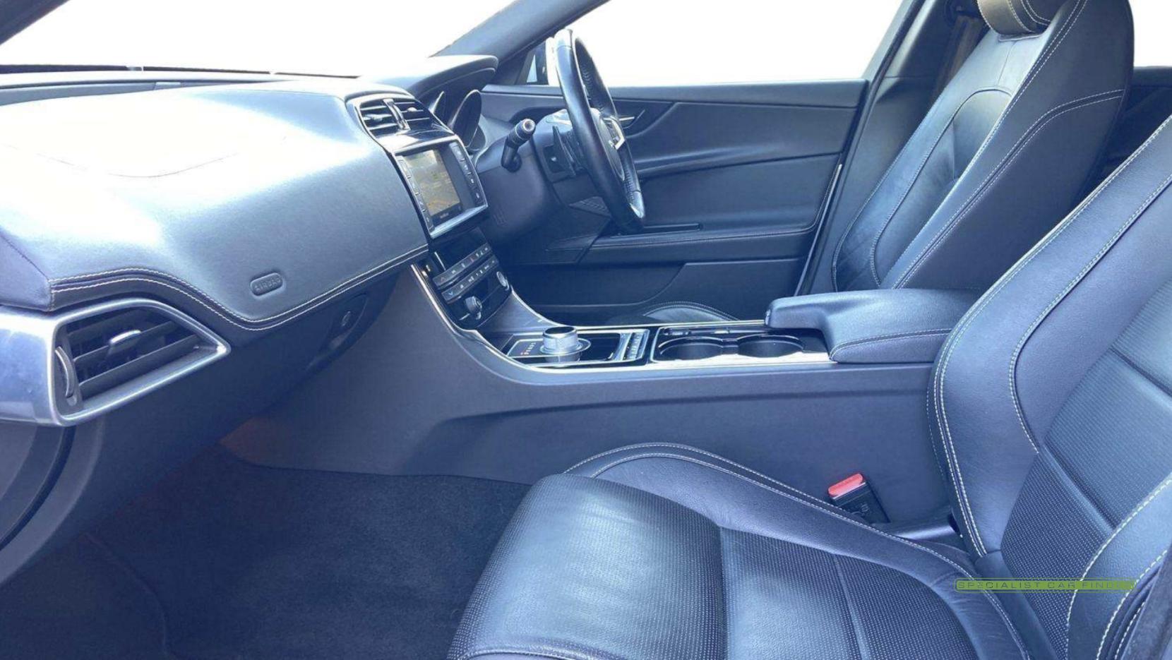 Jaguar XE 2.0 GTDi R-Sport Saloon 4dr Petrol Auto Euro 6 (s/s) (240 ps)