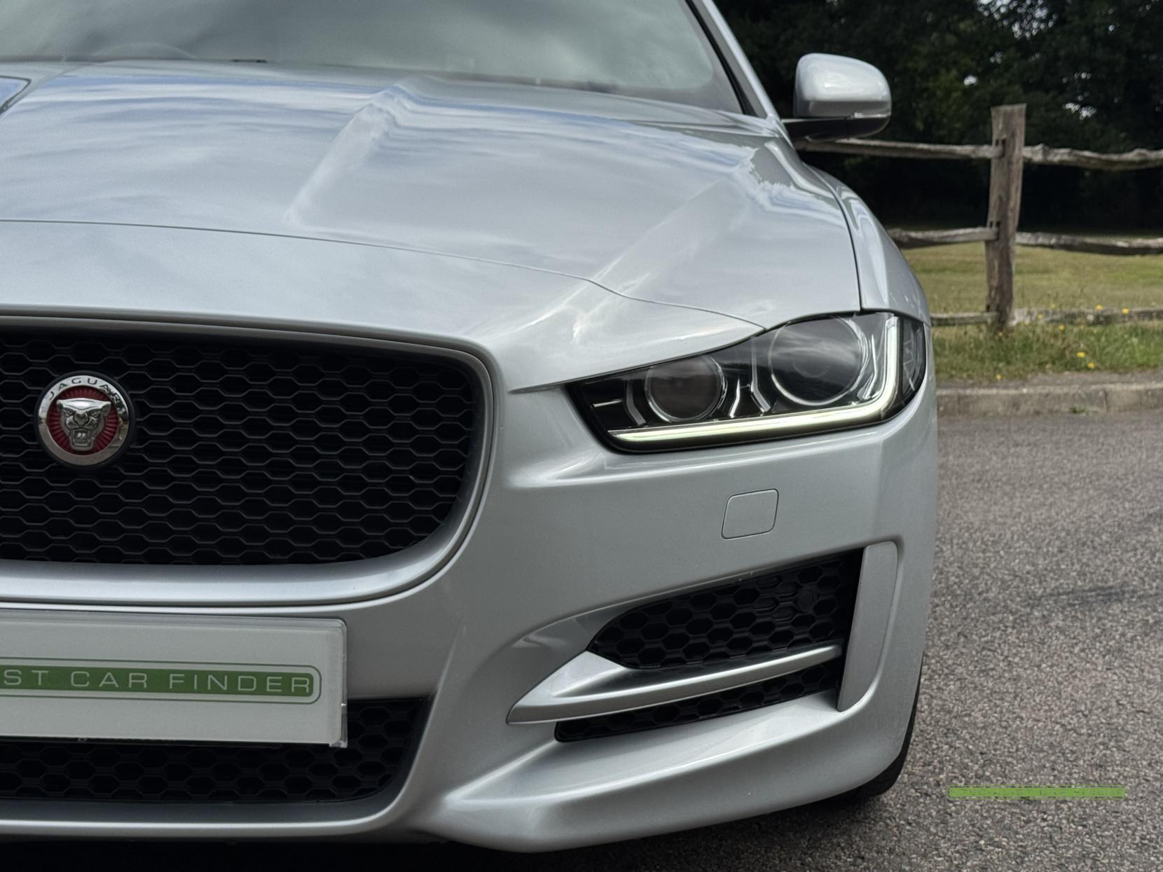 Jaguar XE 2.0 GTDi R-Sport Saloon 4dr Petrol Auto Euro 6 (s/s) (240 ps)