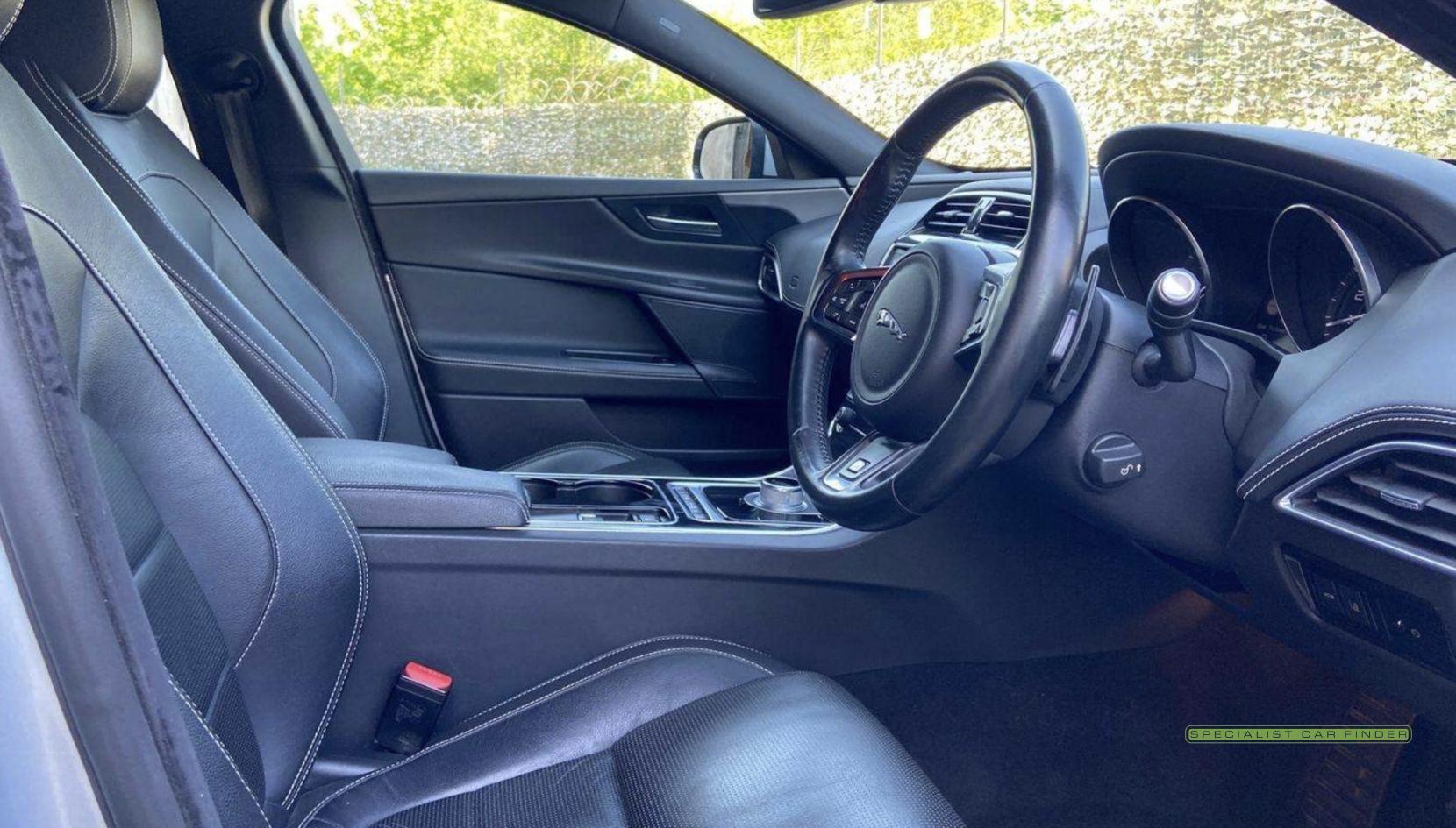 Jaguar XE 2.0 GTDi R-Sport Saloon 4dr Petrol Auto Euro 6 (s/s) (240 ps)