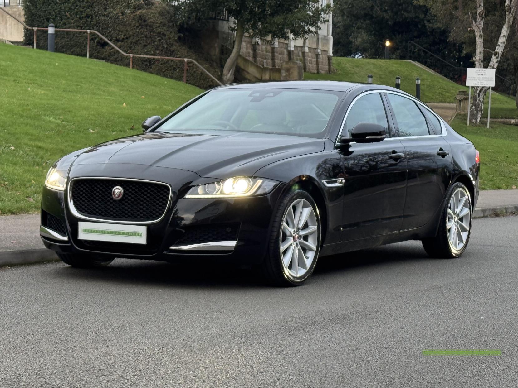 Jaguar XF 2.0d Portfolio Saloon 4dr Diesel Auto Euro 6 (s/s) (180 ps)