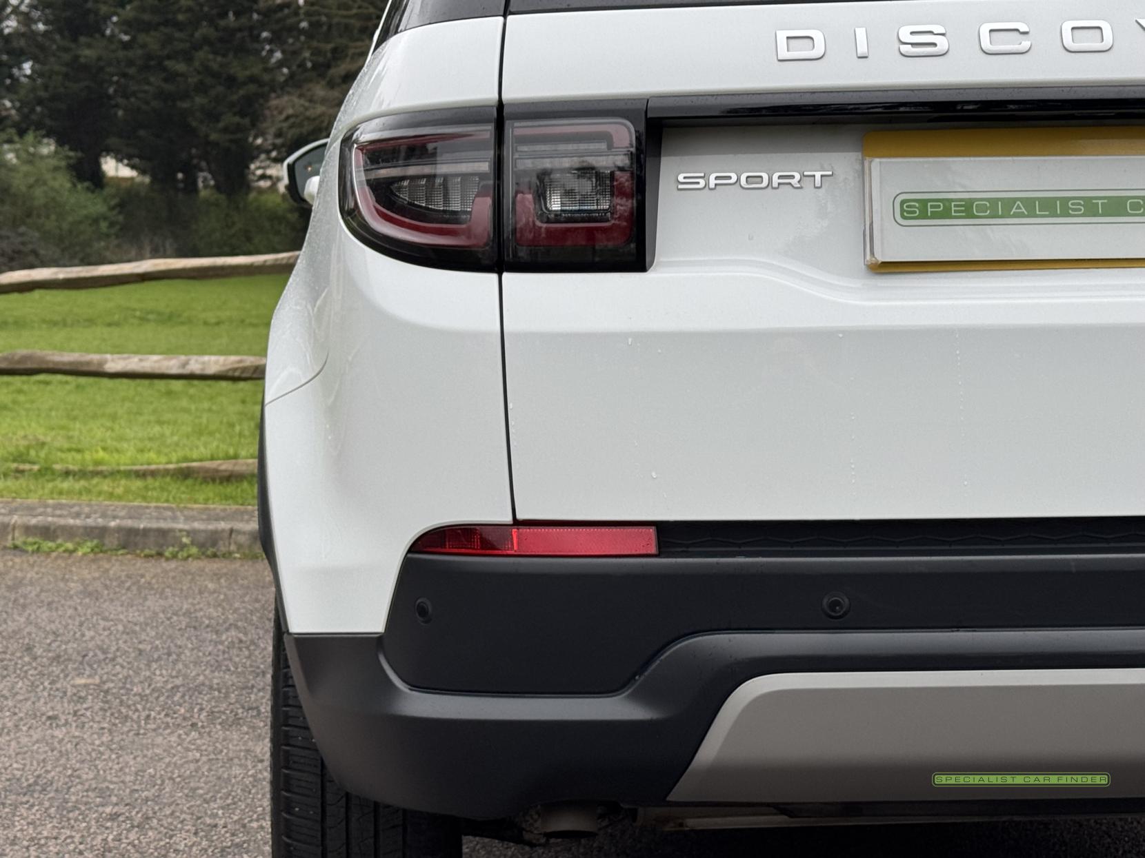 Land Rover Discovery Sport 2.0 P200 MHEV SE SUV 5dr Petrol Auto 4WD Euro 6 (s/s) (200 ps)