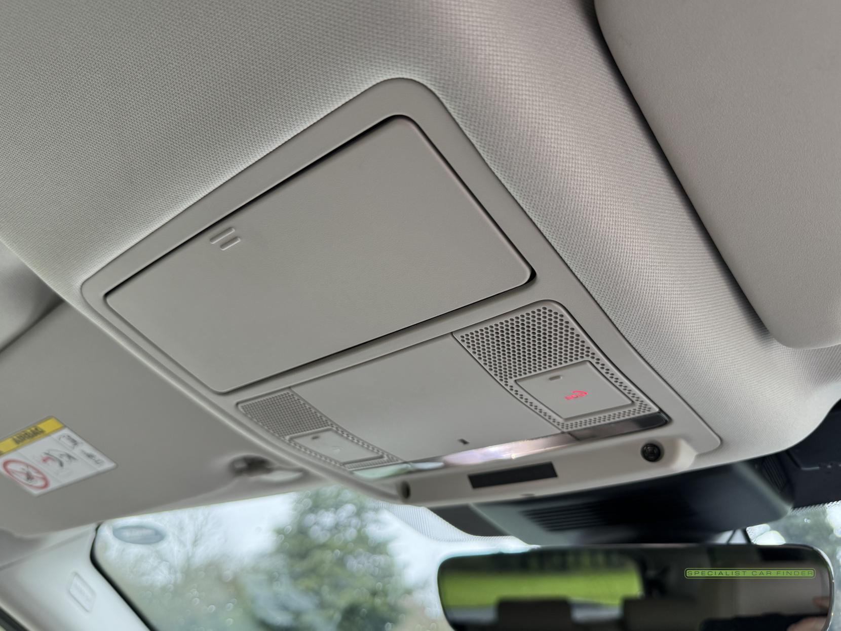 Land Rover Discovery Sport 2.0 P200 MHEV SE SUV 5dr Petrol Auto 4WD Euro 6 (s/s) (200 ps)