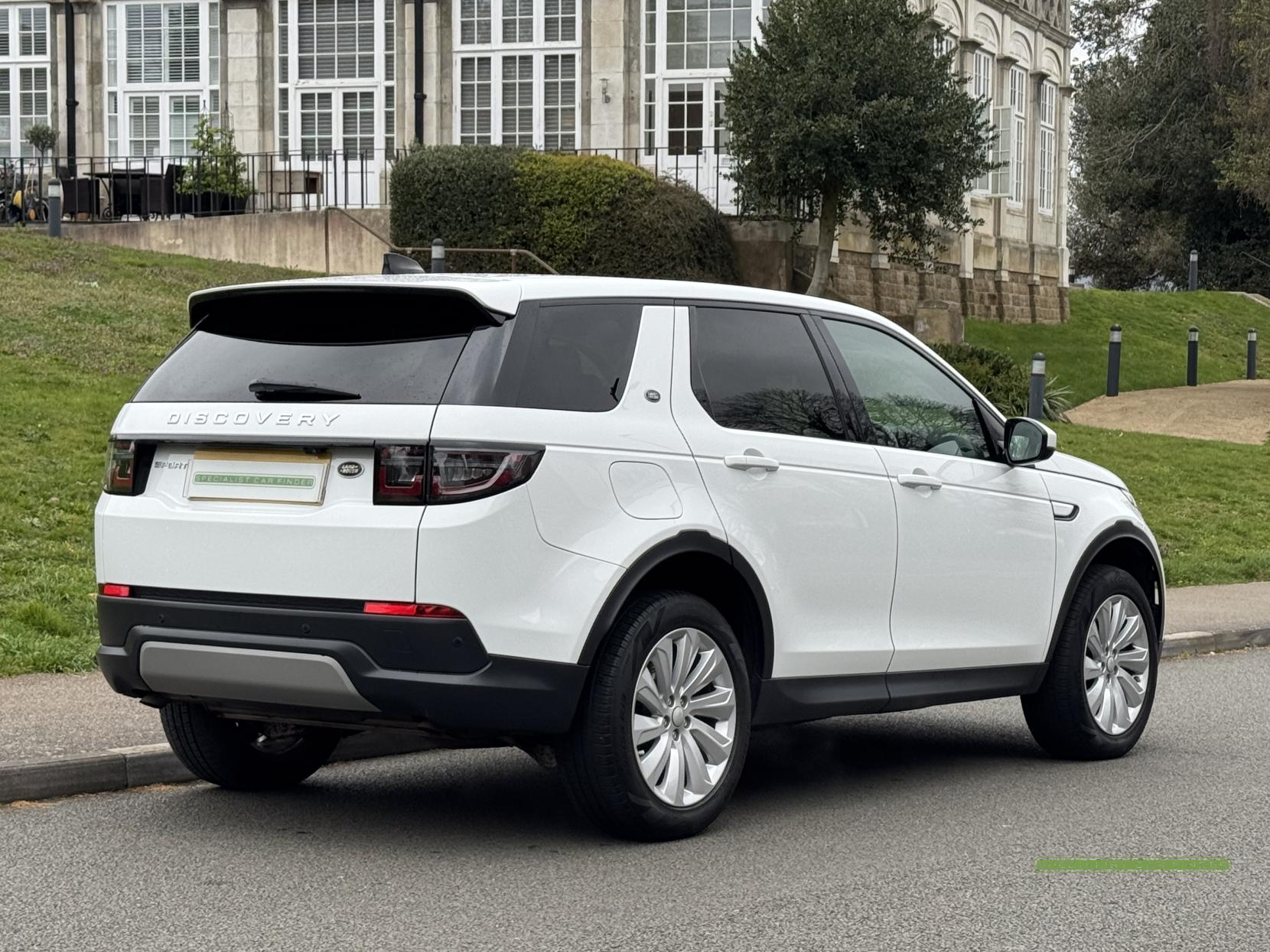 Land Rover Discovery Sport 2.0 P200 MHEV SE SUV 5dr Petrol Auto 4WD Euro 6 (s/s) (200 ps)