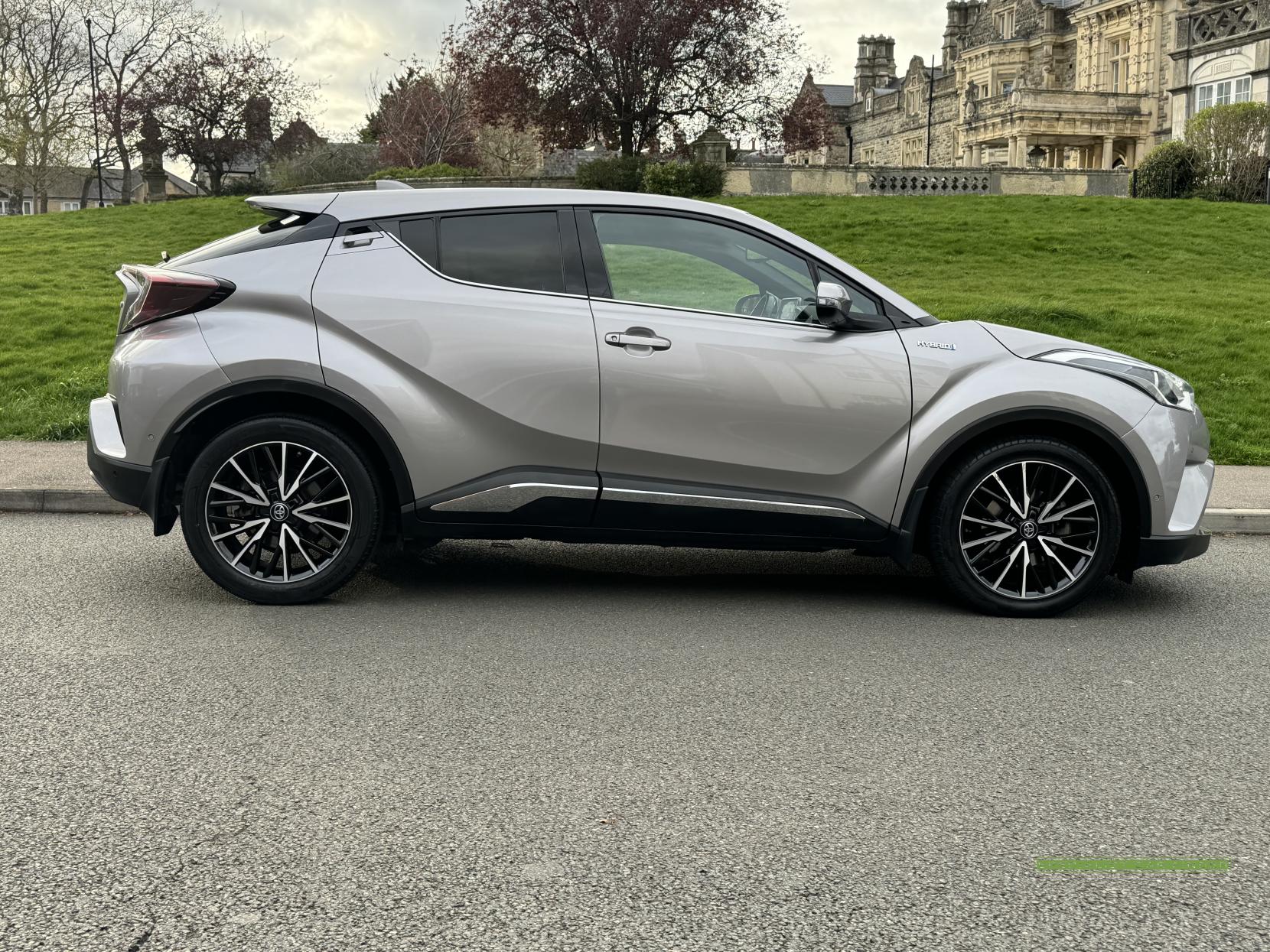Toyota C-HR 1.8 VVT-h Excel SUV 5dr Petrol Hybrid CVT Euro 6 (s/s) (122 ps)