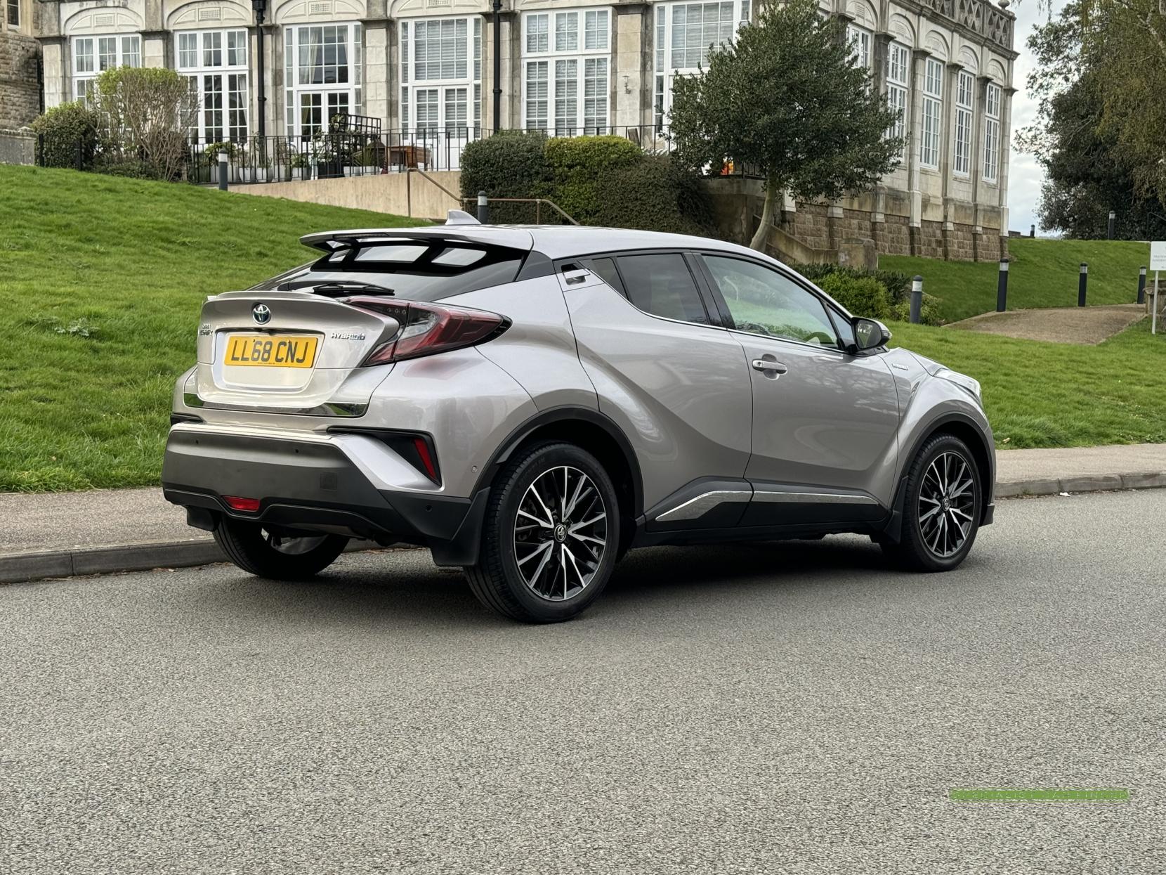Toyota C-HR 1.8 VVT-h Excel SUV 5dr Petrol Hybrid CVT Euro 6 (s/s) (122 ps)