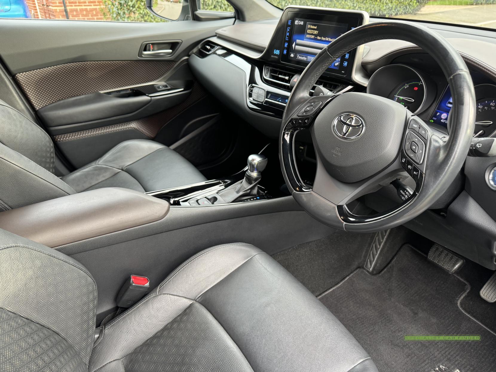 Toyota C-HR 1.8 VVT-h Excel SUV 5dr Petrol Hybrid CVT Euro 6 (s/s) (122 ps)