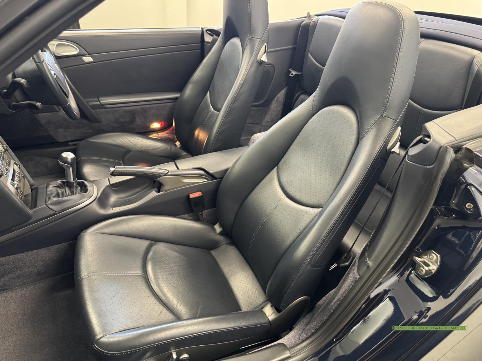 Porsche 911 3.8 997 Carrera S Cabriolet 2dr Petrol Manual (280 g/km, 350 bhp)