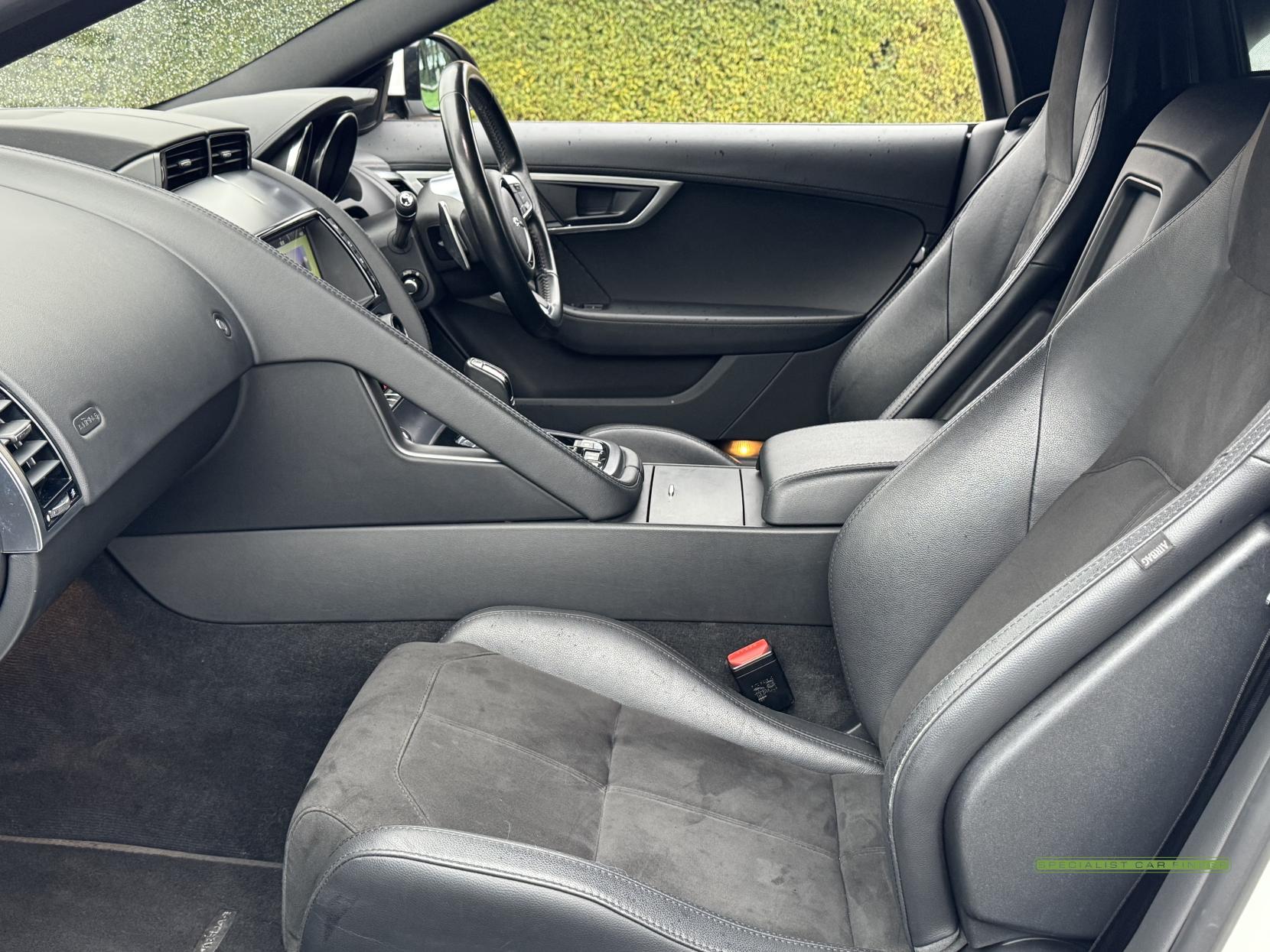 Jaguar F-Type 3.0 V6 Convertible 2dr Petrol Auto Euro 6 (s/s) (340 ps)