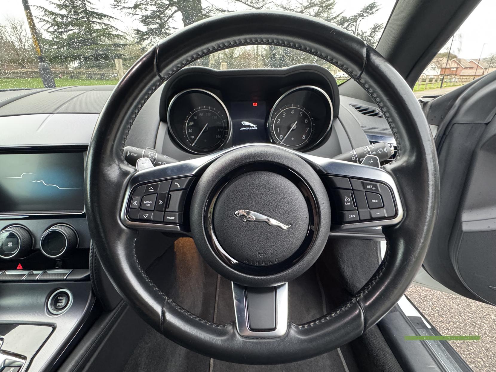 Jaguar F-Type 3.0 V6 Convertible 2dr Petrol Auto Euro 6 (s/s) (340 ps)