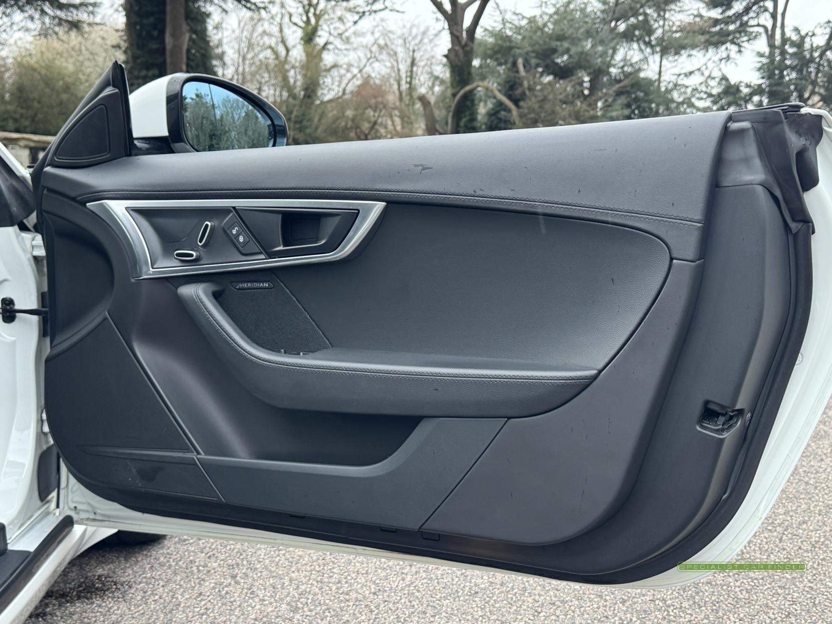 Jaguar F-Type 3.0 V6 Convertible 2dr Petrol Auto Euro 6 (s/s) (340 ps)