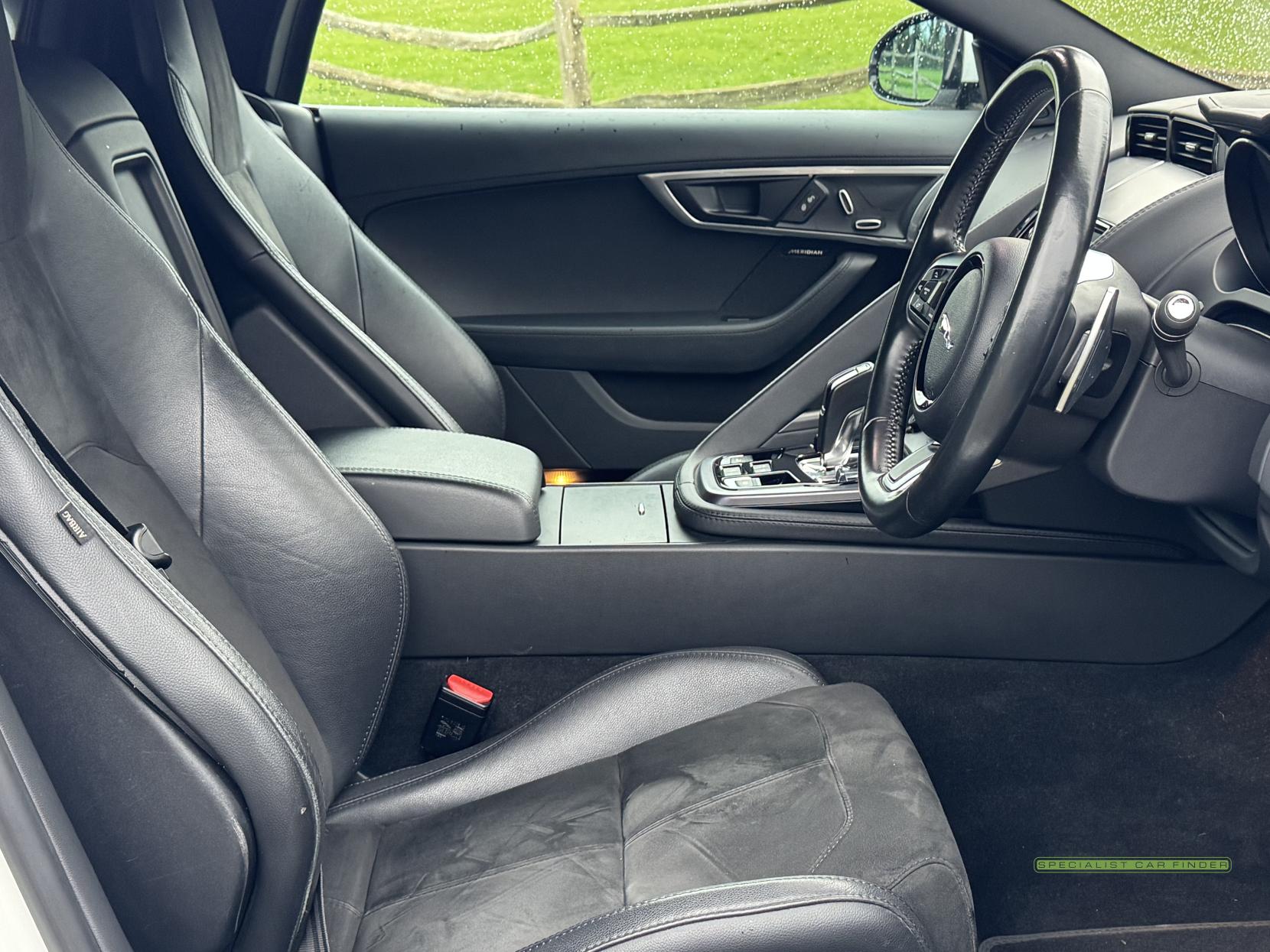 Jaguar F-Type 3.0 V6 Convertible 2dr Petrol Auto Euro 6 (s/s) (340 ps)