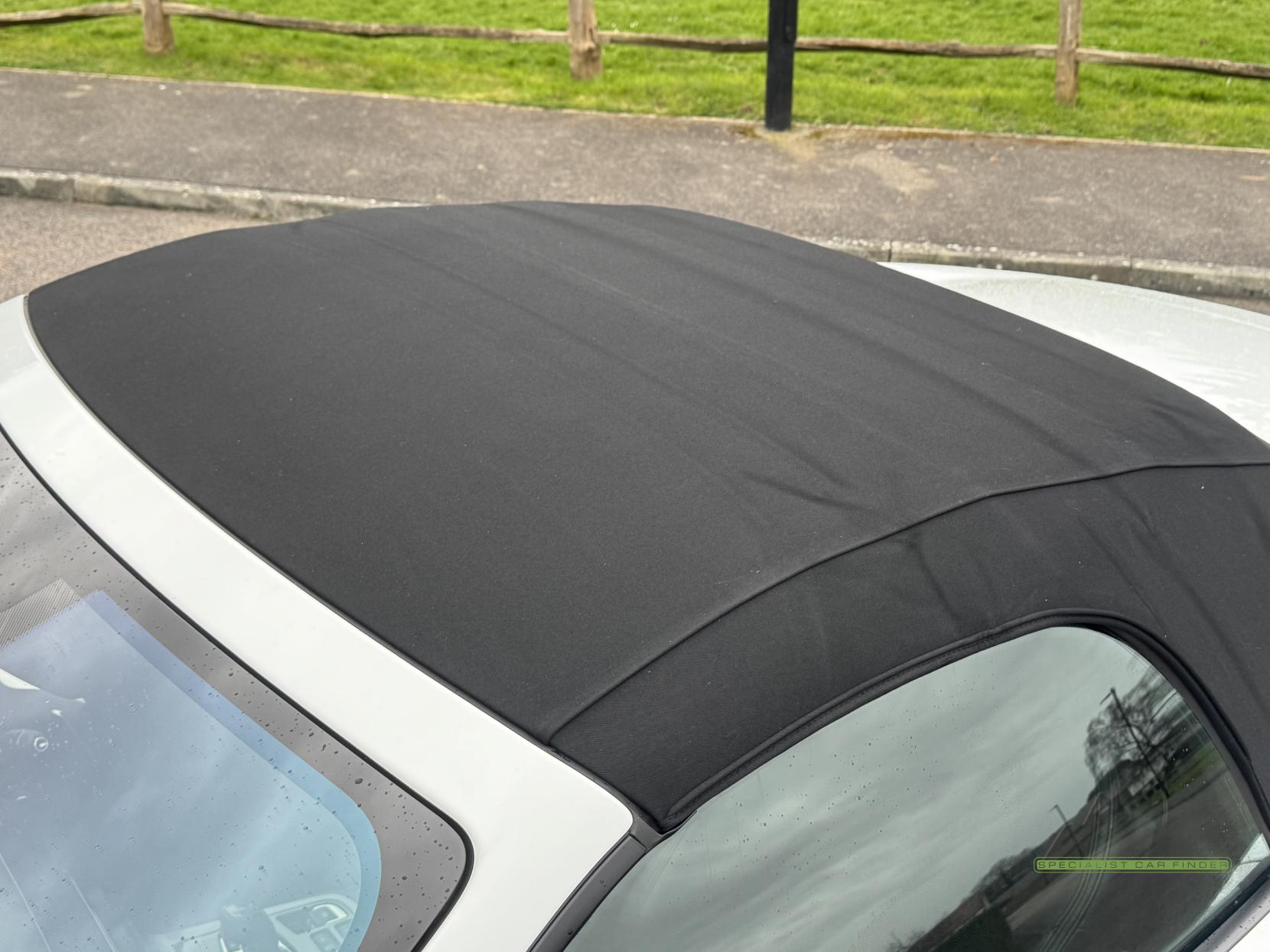 Jaguar F-Type 3.0 V6 Convertible 2dr Petrol Auto Euro 6 (s/s) (340 ps)