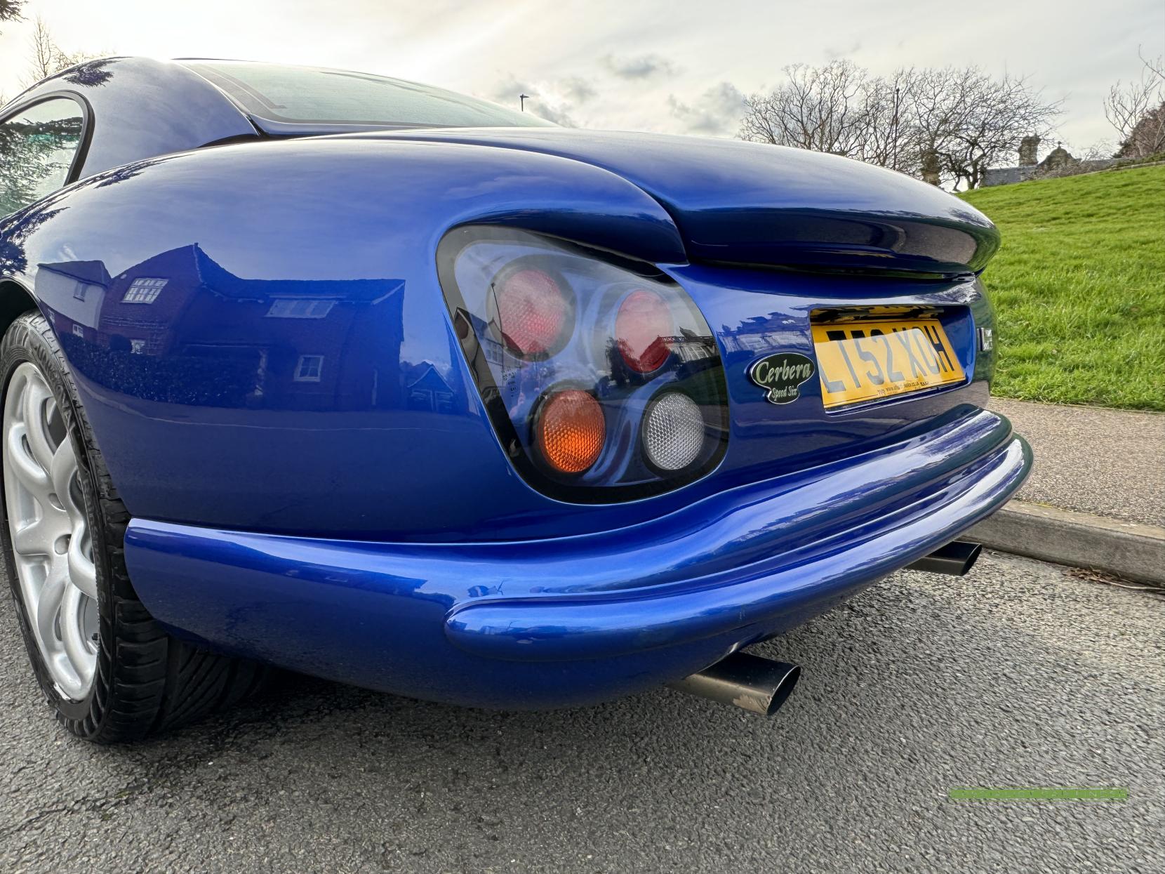 TVR Cerbera 4.0 Speed Six Coupe 2dr Petrol Manual (372 g/km, 350 bhp)