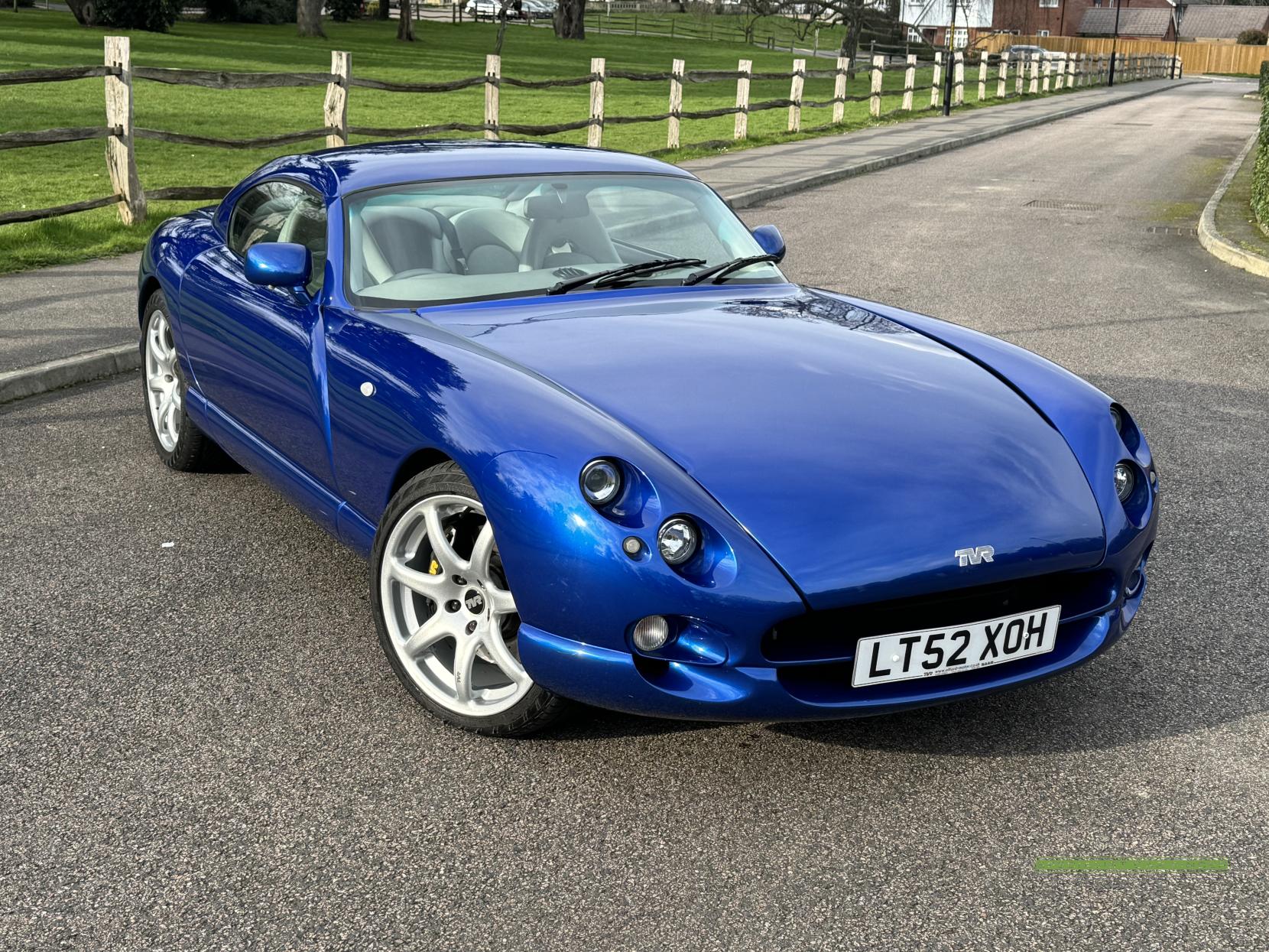 TVR Cerbera 4.0 Speed Six Coupe 2dr Petrol Manual (372 g/km, 350 bhp)