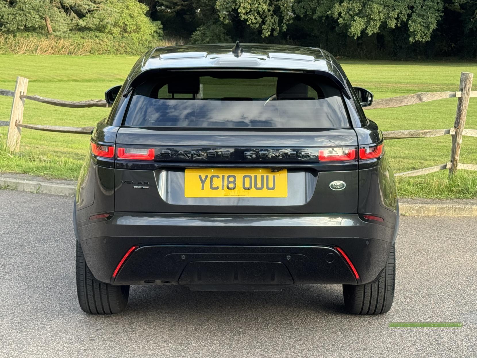 Land Rover Range Rover Velar 2.0 D240 R-Dynamic HSE SUV 5dr Diesel Auto 4WD Euro 6 (s/s) (240 ps)