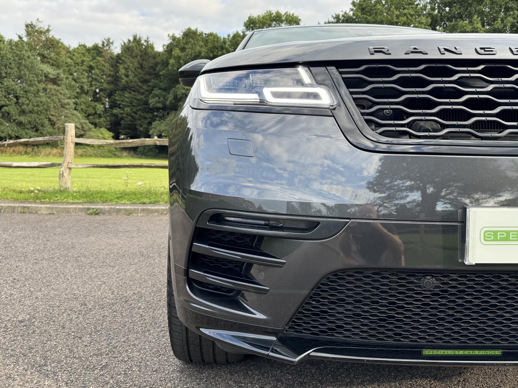 Land Rover Range Rover Velar 2.0 D240 R-Dynamic HSE SUV 5dr Diesel Auto 4WD Euro 6 (s/s) (240 ps)