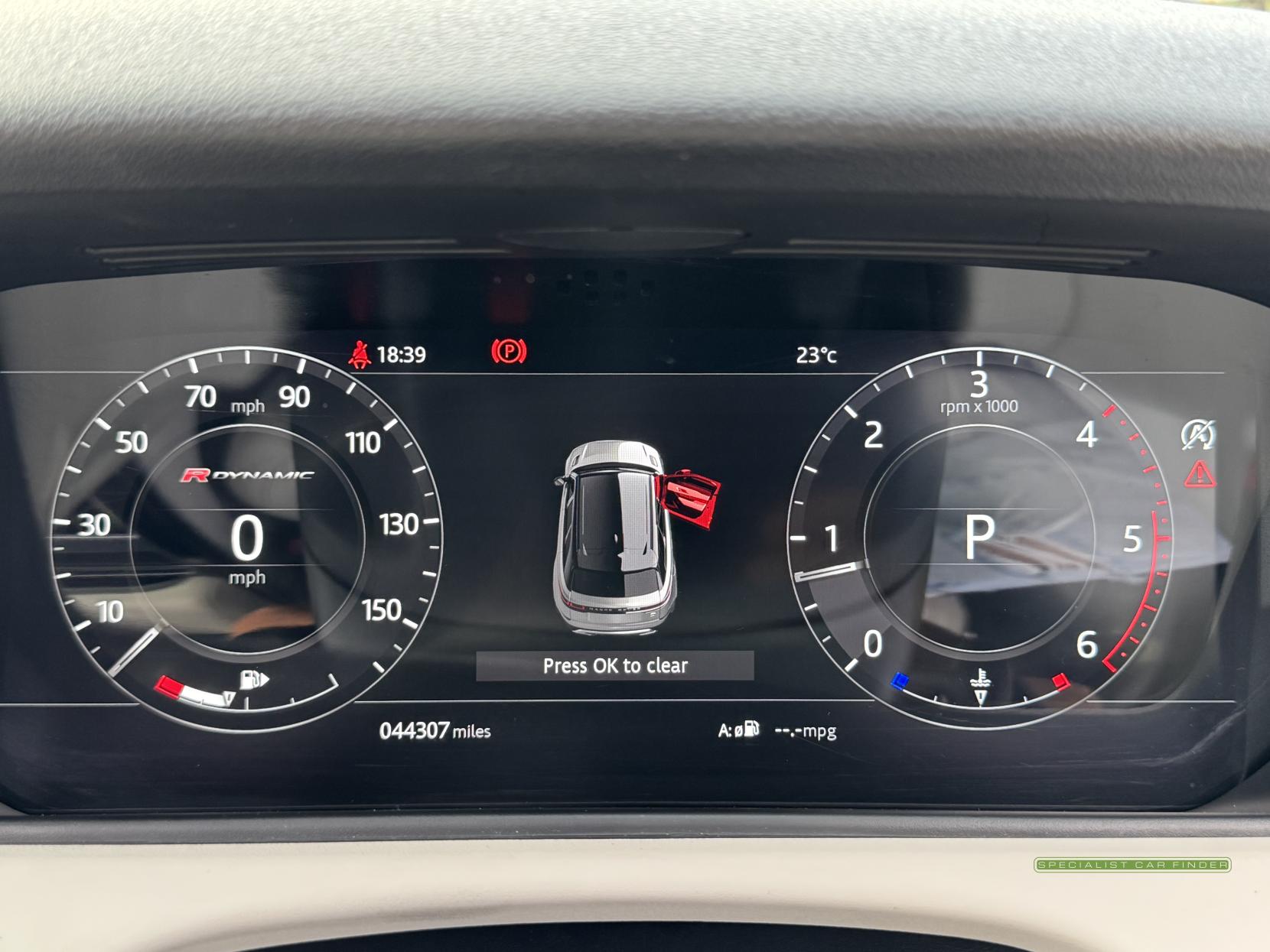 Land Rover Range Rover Velar 2.0 D240 R-Dynamic HSE SUV 5dr Diesel Auto 4WD Euro 6 (s/s) (240 ps)