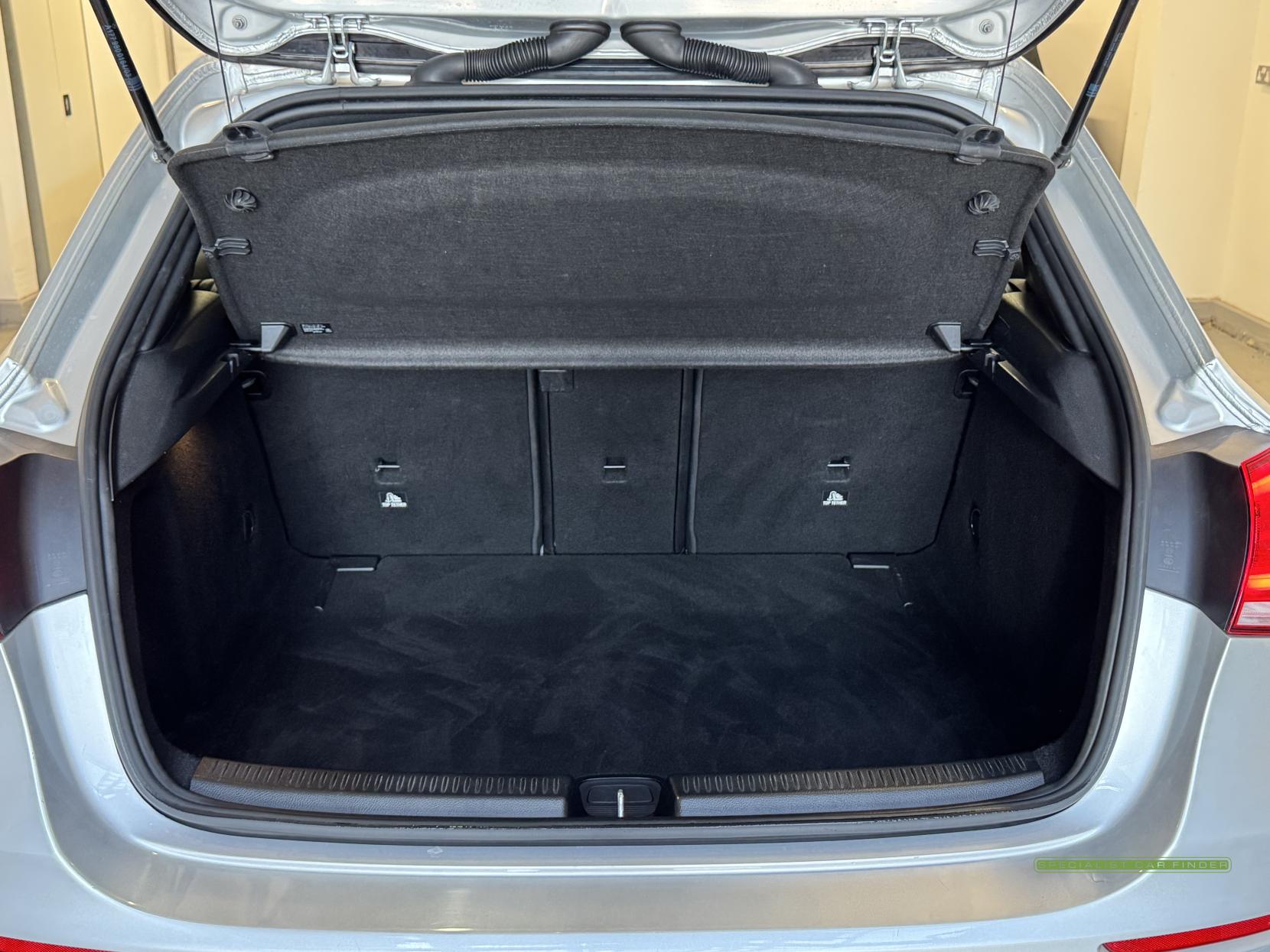 Mercedes-Benz A Class 1.5 A180d Sport Hatchback 5dr Diesel 7G-DCT Euro 6 (s/s) (116 ps)