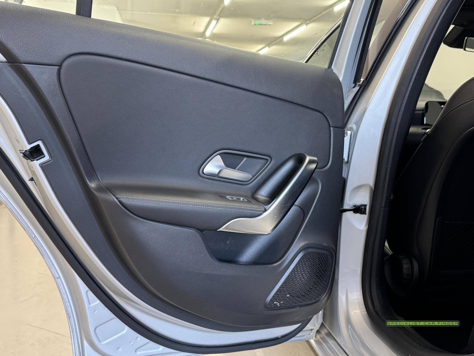 Mercedes-Benz A Class 1.5 A180d Sport Hatchback 5dr Diesel 7G-DCT Euro 6 (s/s) (116 ps)