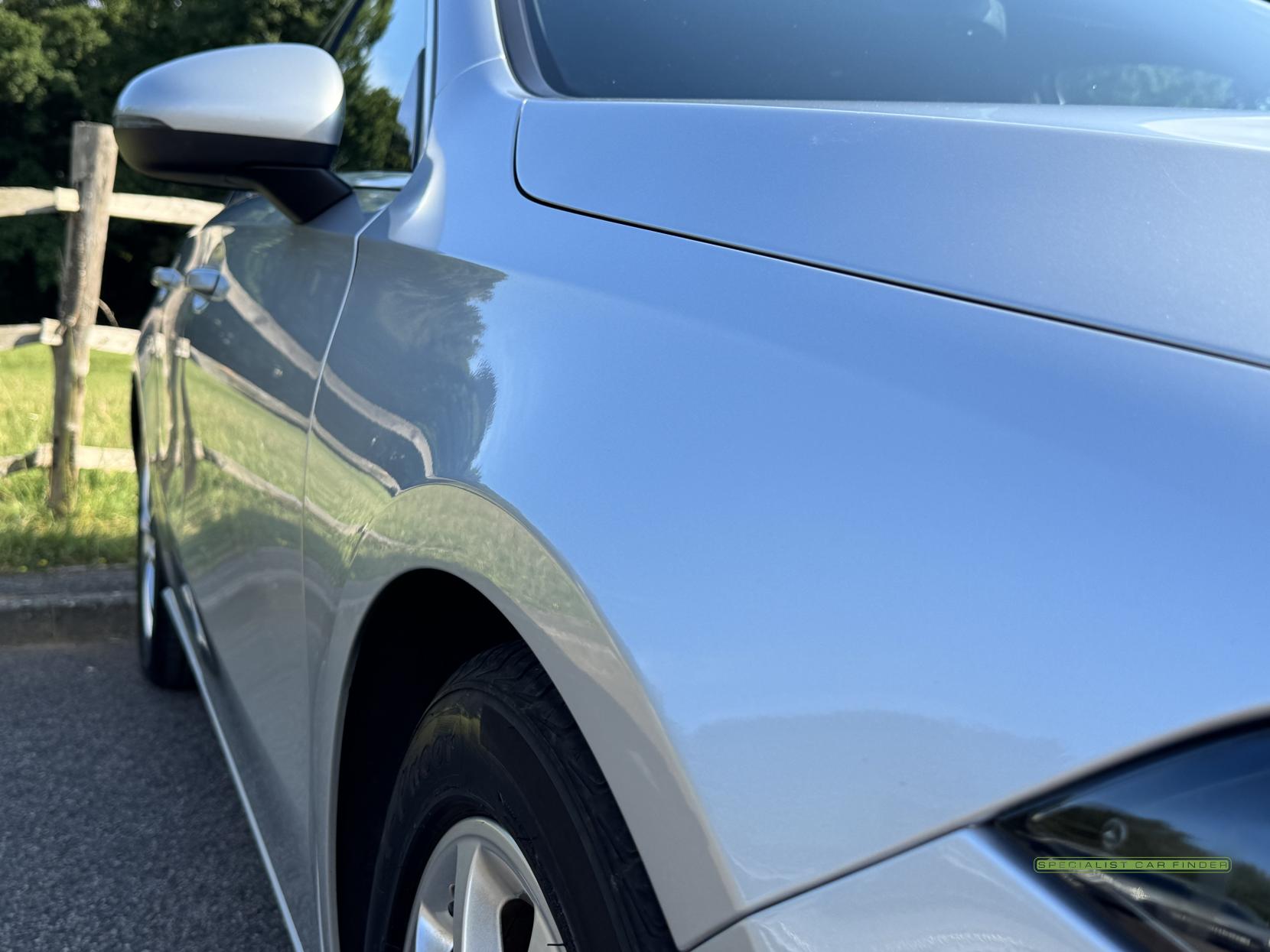 Mercedes-Benz A Class 1.5 A180d Sport Hatchback 5dr Diesel 7G-DCT Euro 6 (s/s) (116 ps)