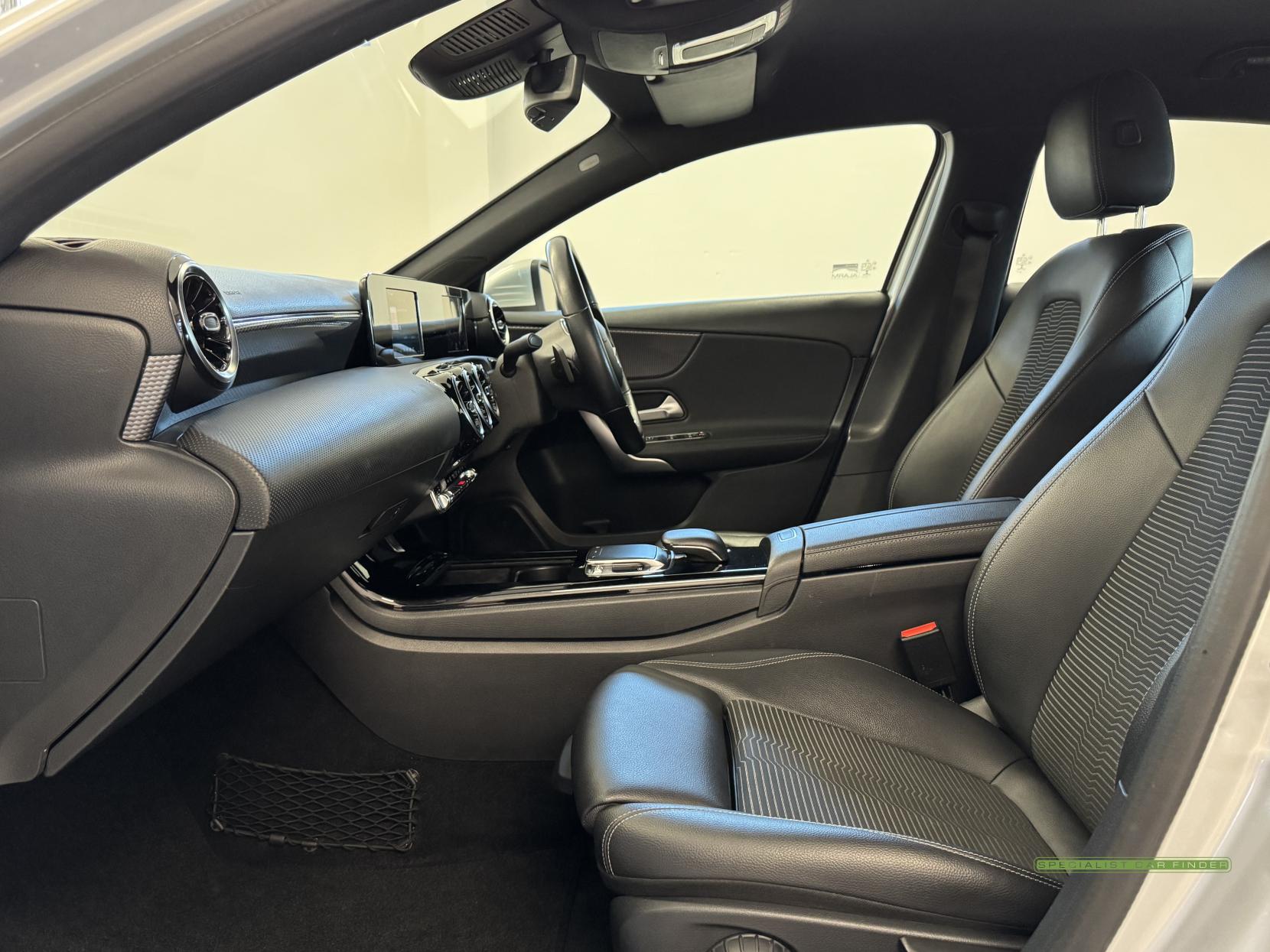 Mercedes-Benz A Class 1.5 A180d Sport Hatchback 5dr Diesel 7G-DCT Euro 6 (s/s) (116 ps)