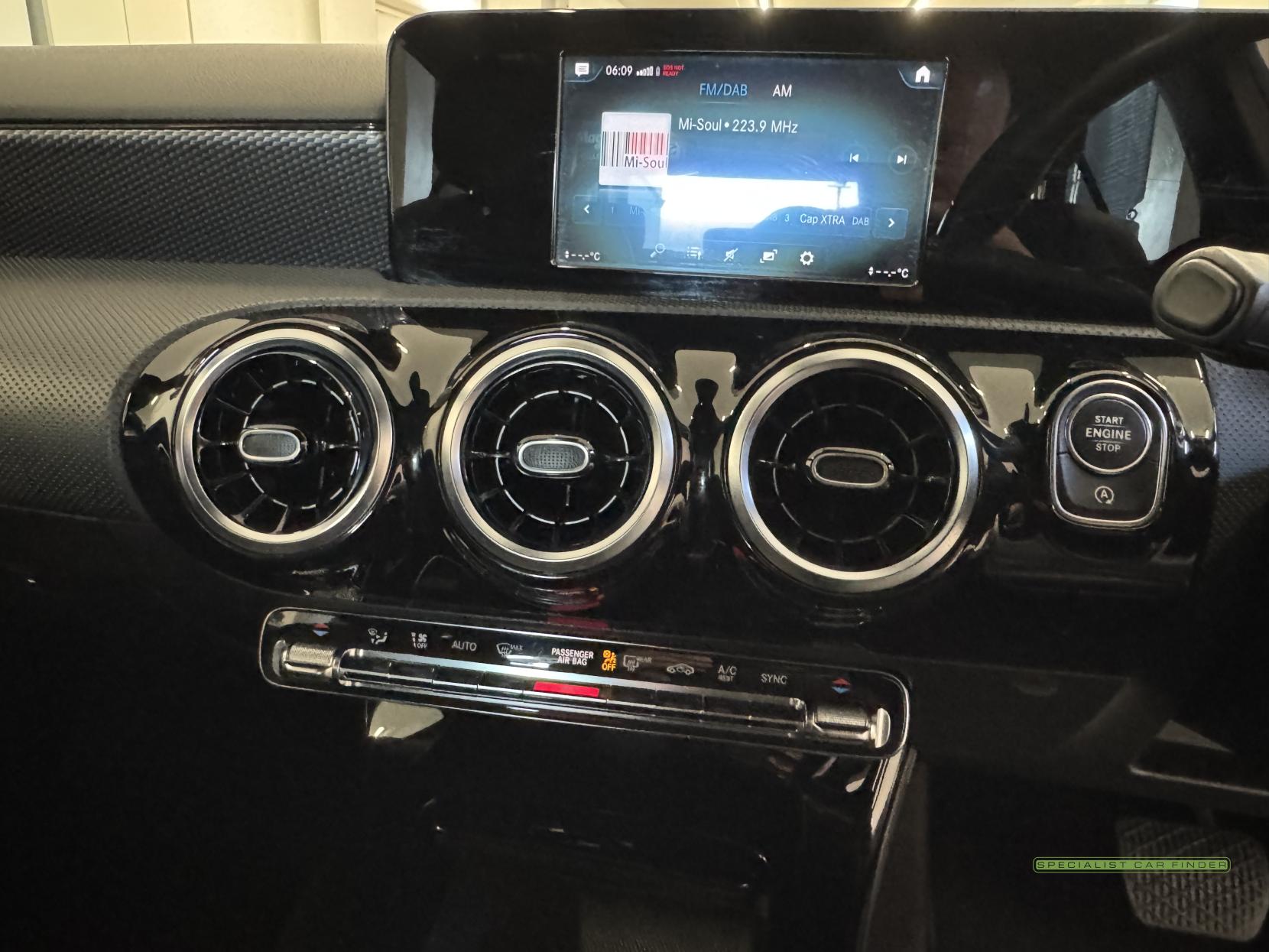 Mercedes-Benz A Class 1.5 A180d Sport Hatchback 5dr Diesel 7G-DCT Euro 6 (s/s) (116 ps)