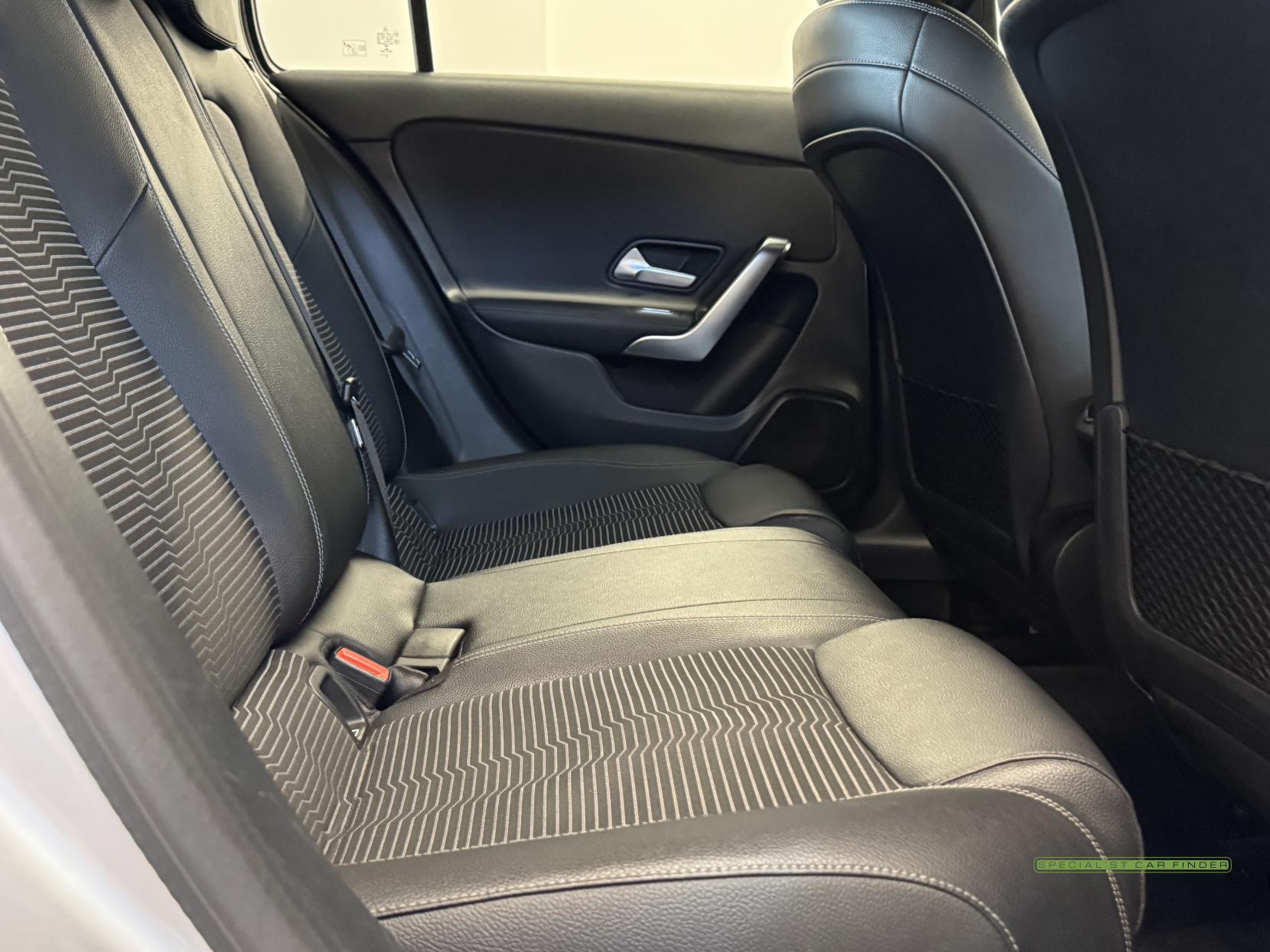 Mercedes-Benz A Class 1.5 A180d Sport Hatchback 5dr Diesel 7G-DCT Euro 6 (s/s) (116 ps)