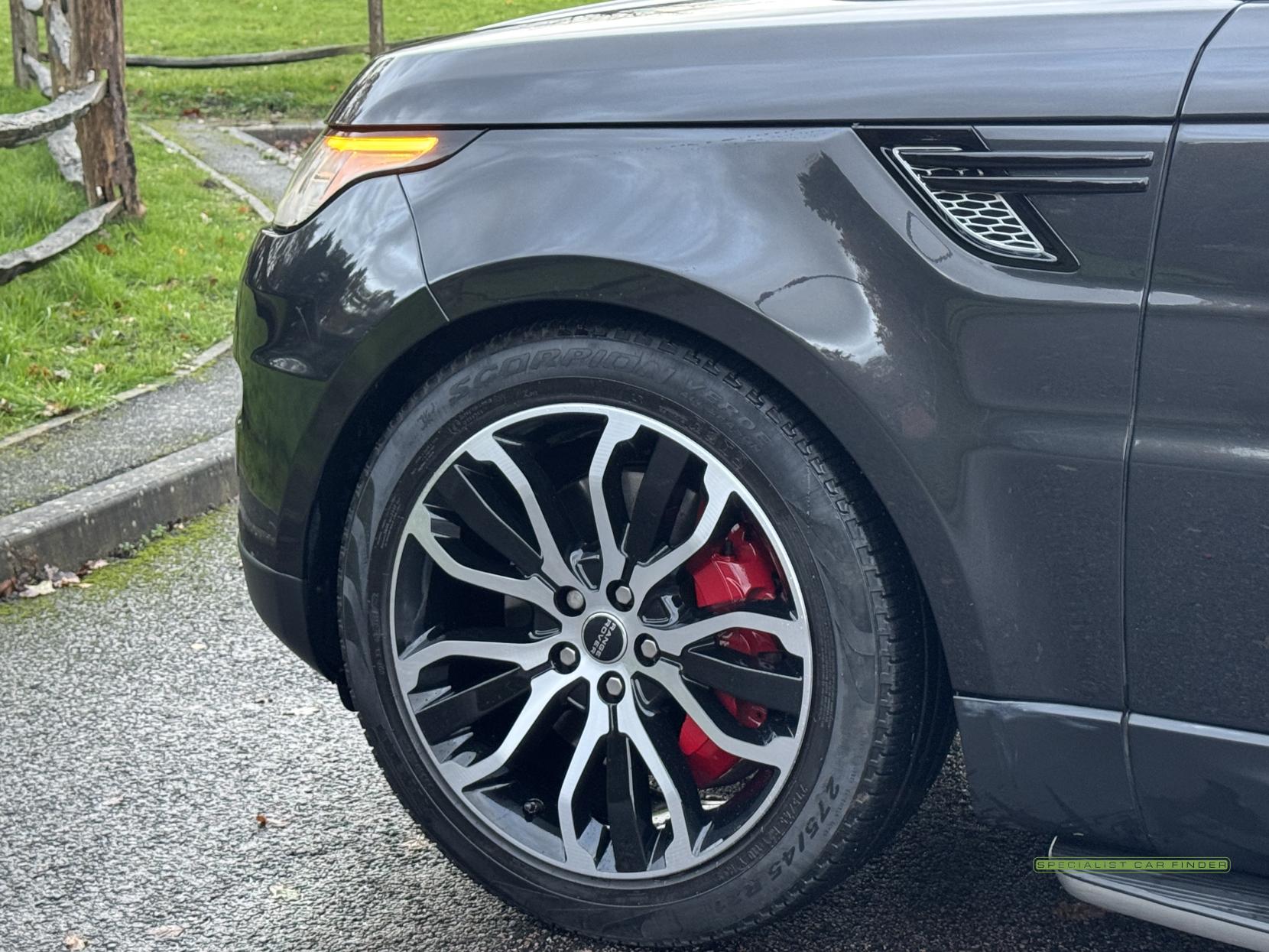 Land Rover Range Rover Sport 3.0 SD V6 HSE Dynamic SUV 5dr Diesel Auto 4WD Euro 5 (s/s) (306 ps)